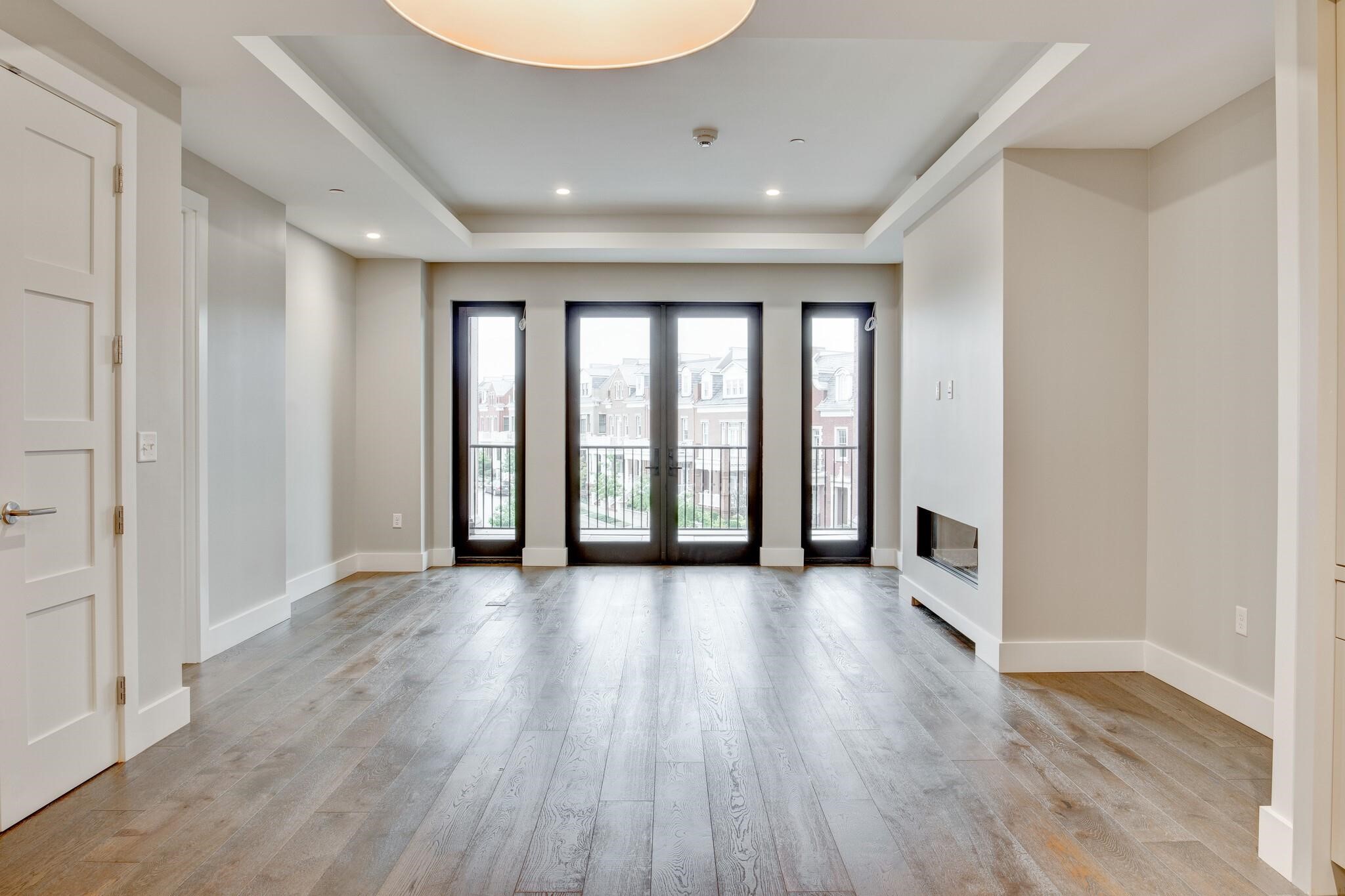 350 Central Avenue 307