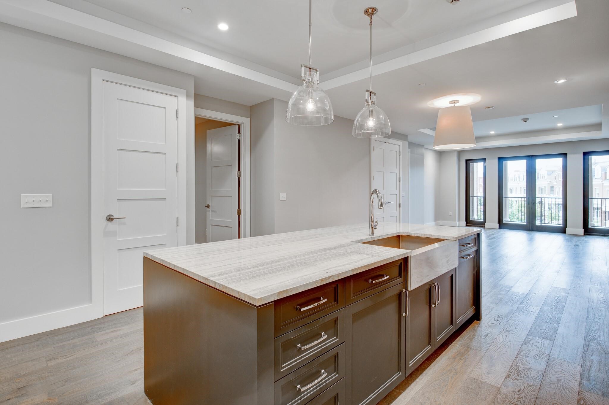 350 Central Avenue 307