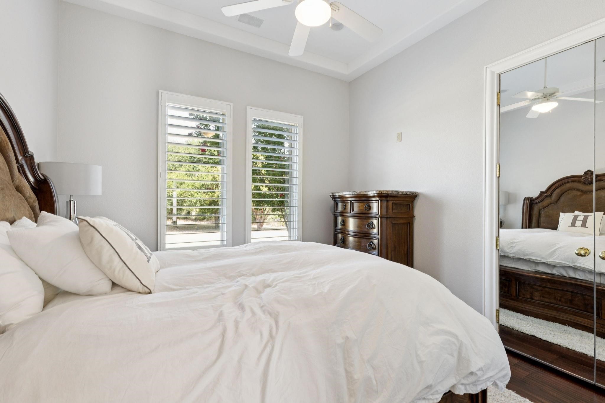 533 S White Chapel Blvd