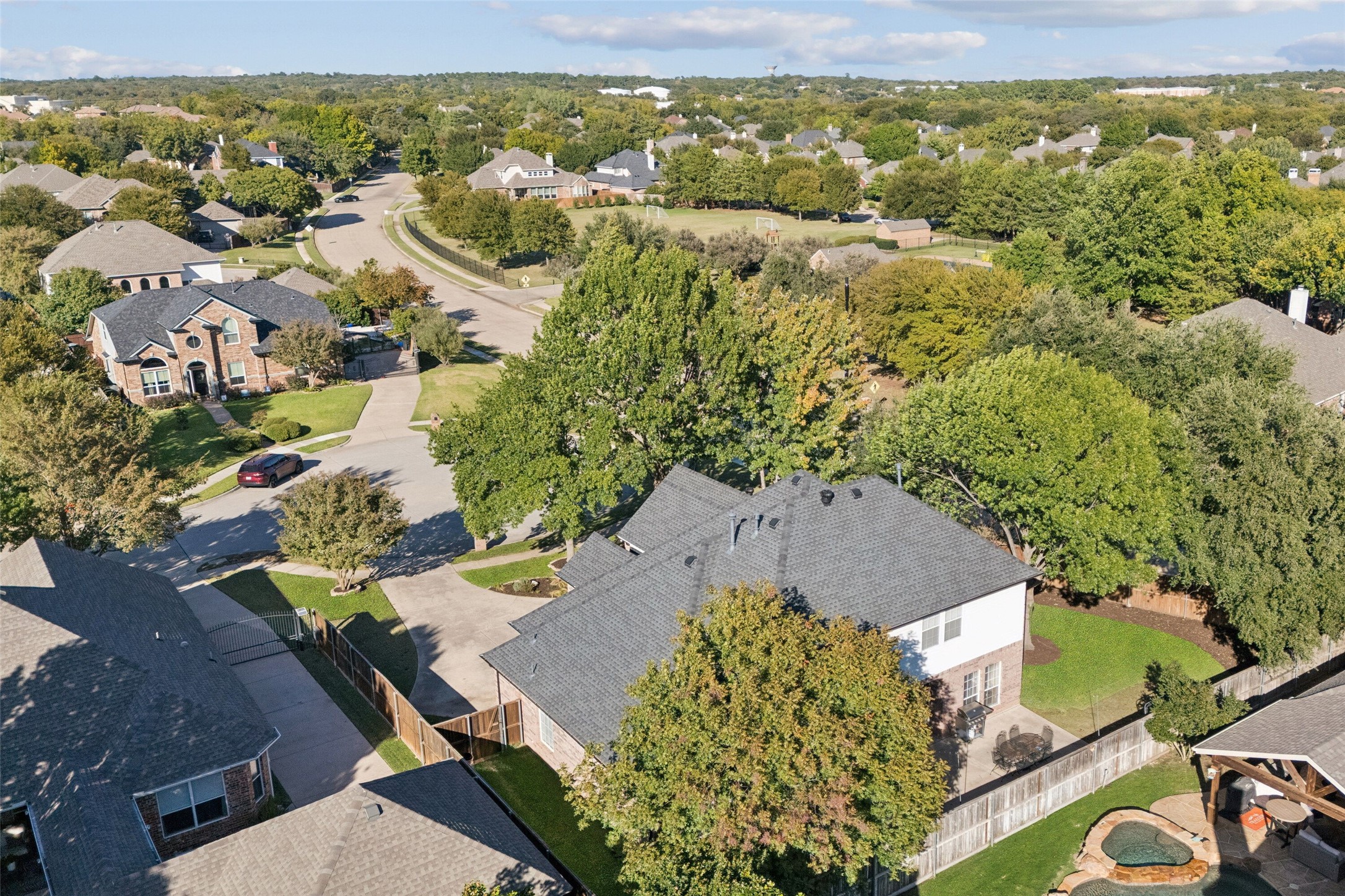 1712 Heritage Court