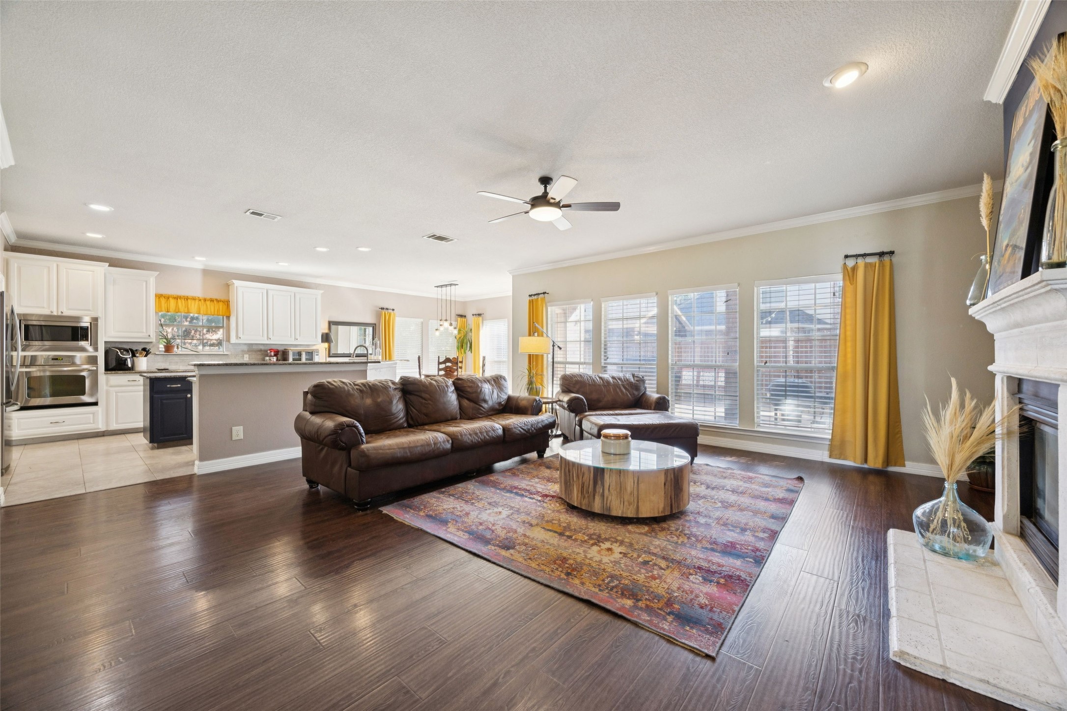 1712 Heritage Court