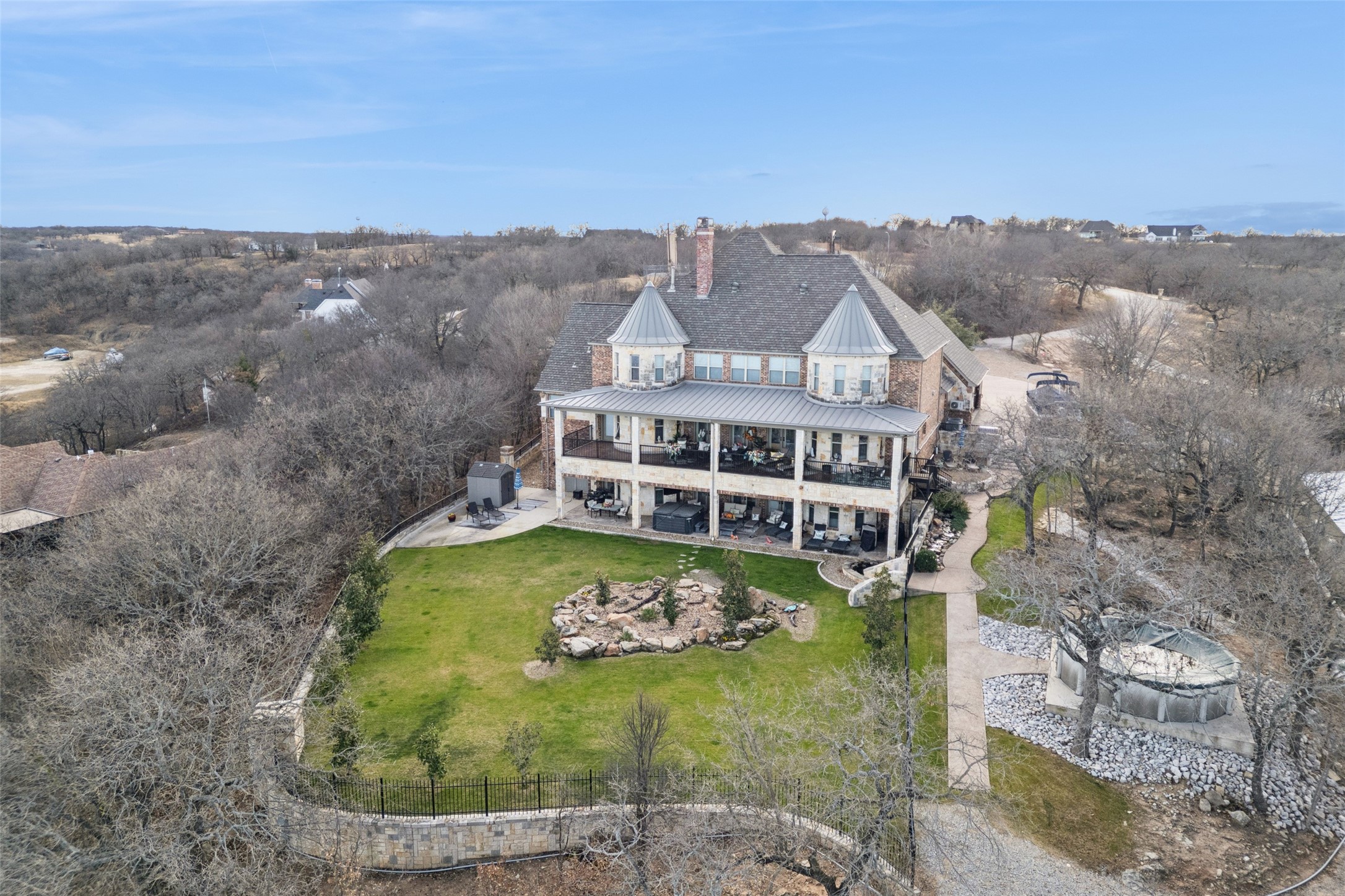 826 Cimmarron Bay Drive