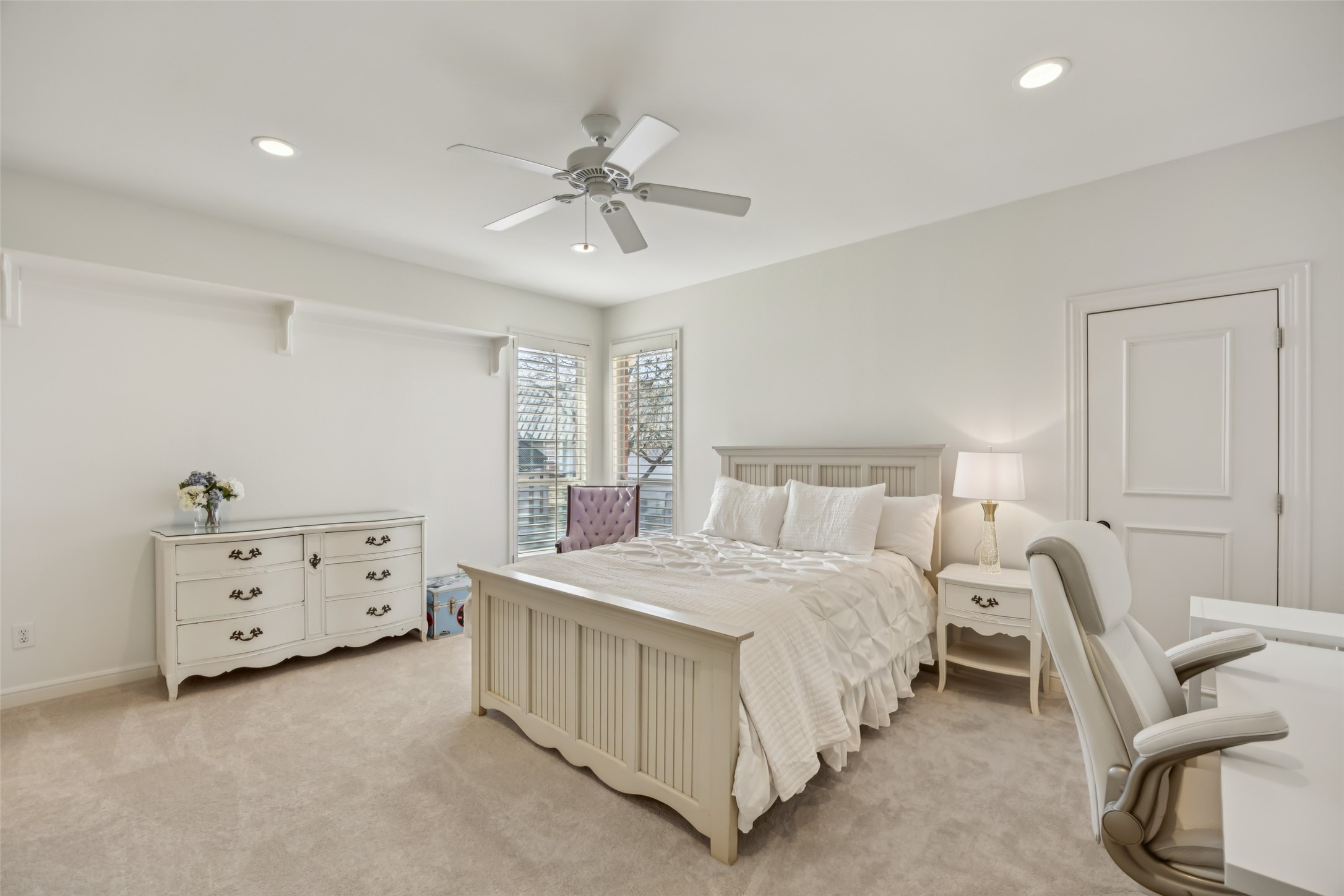 1006 Turnberry Lane