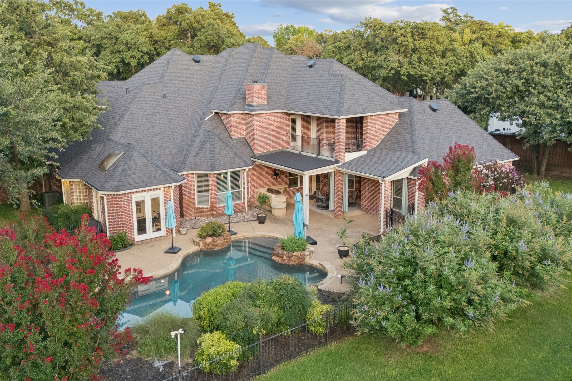 1006 Turnberry Lane