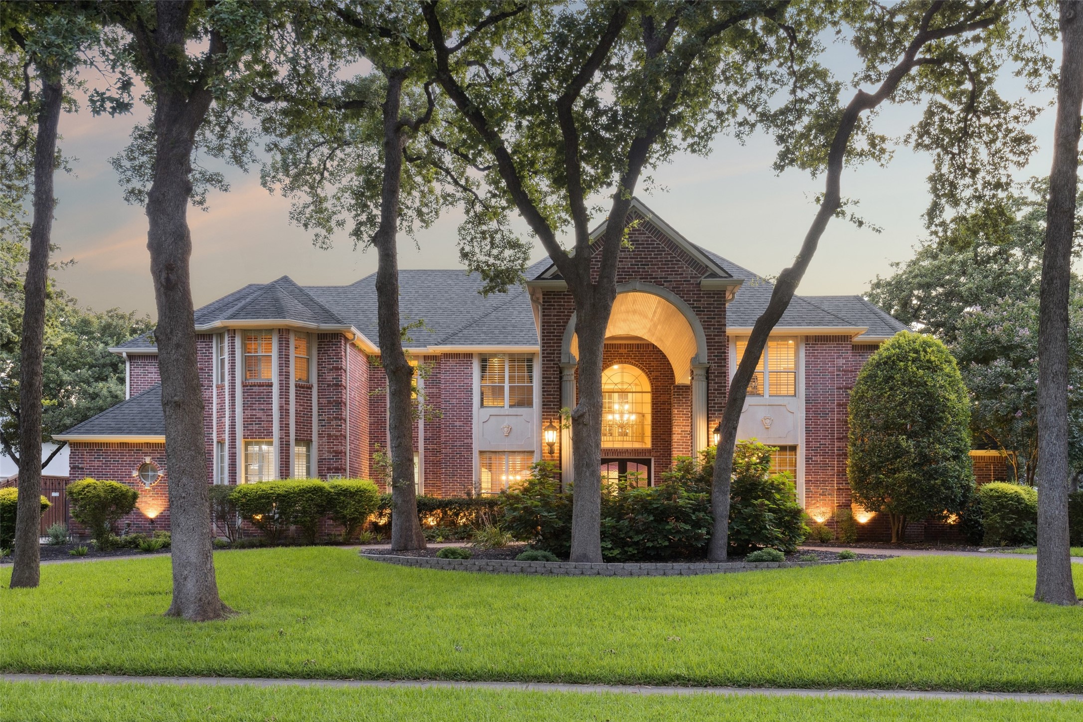 1006 Turnberry Lane
