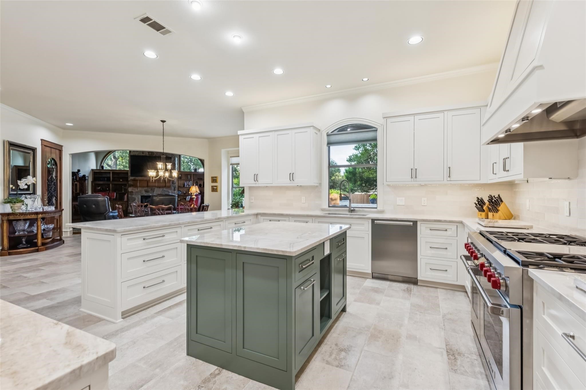 1801 Kinsale Drive