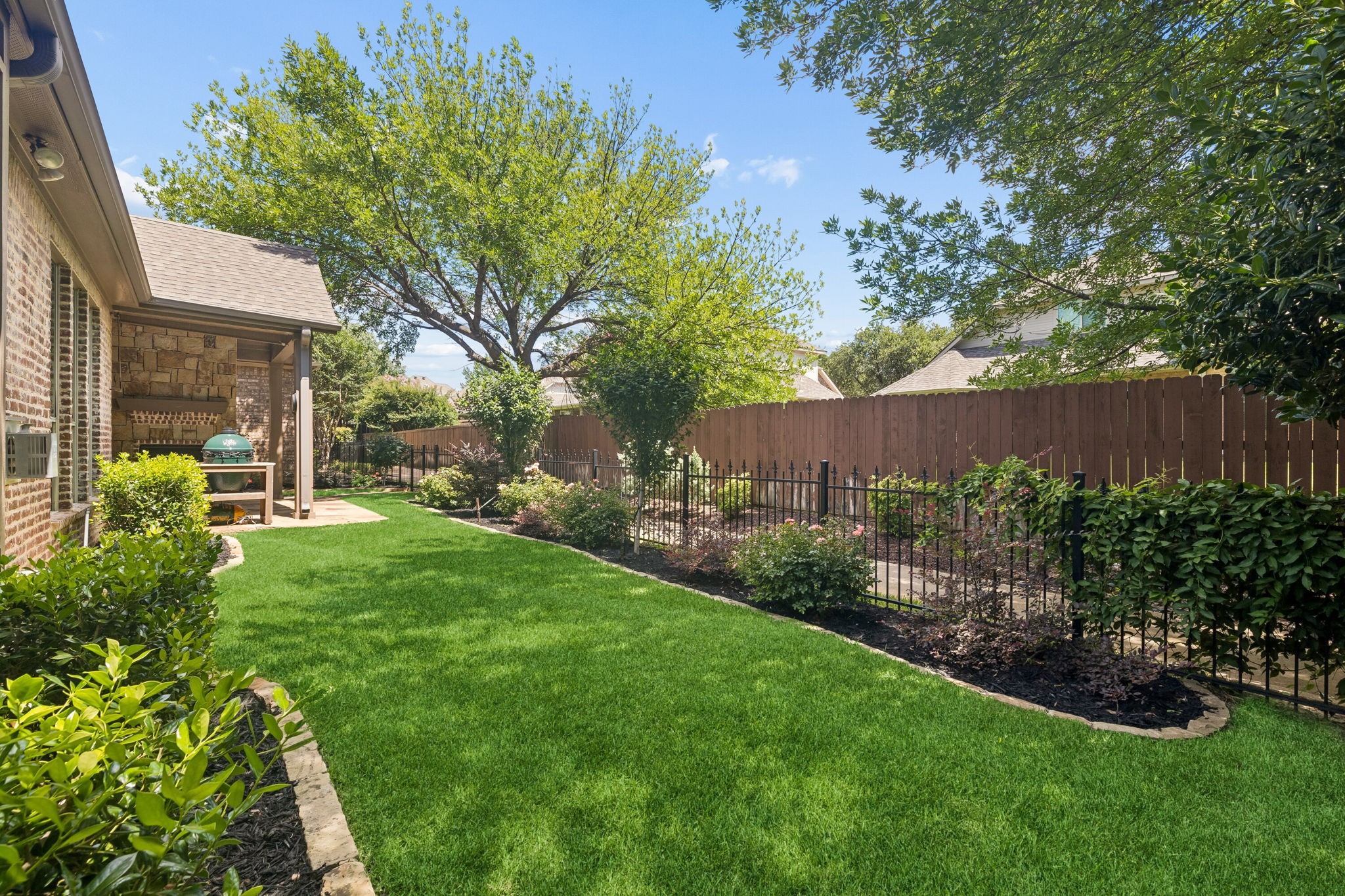 425 Waterford Lane