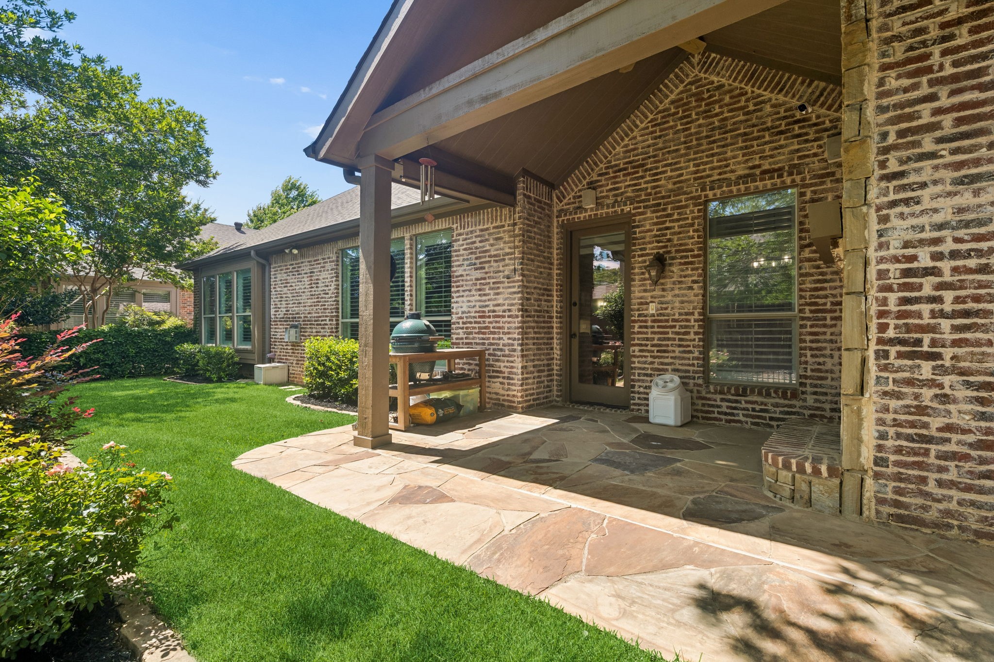 425 Waterford Lane