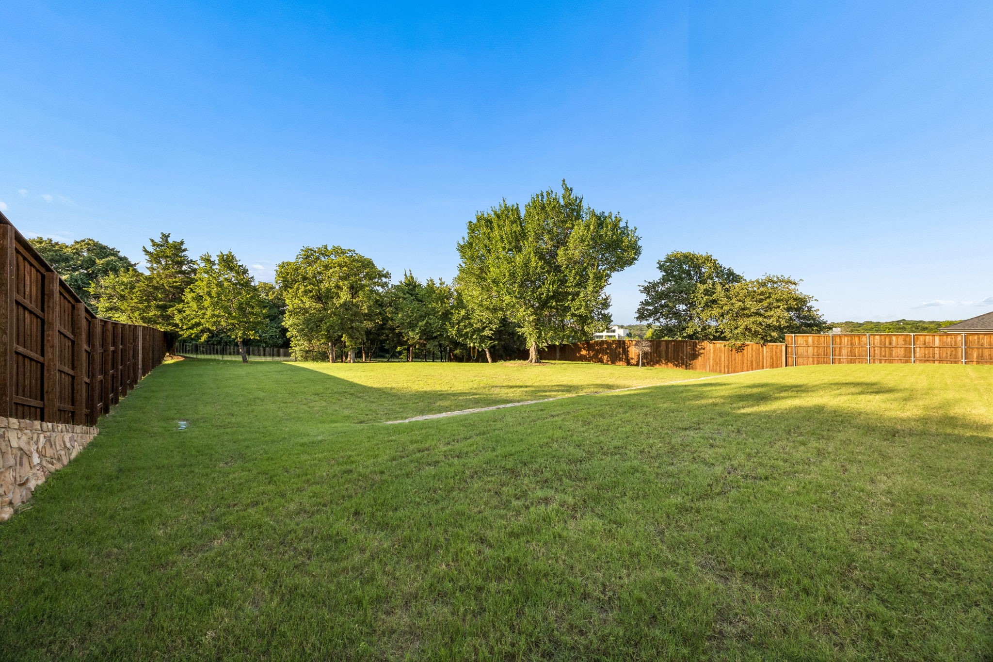 804 Jamestown Lane