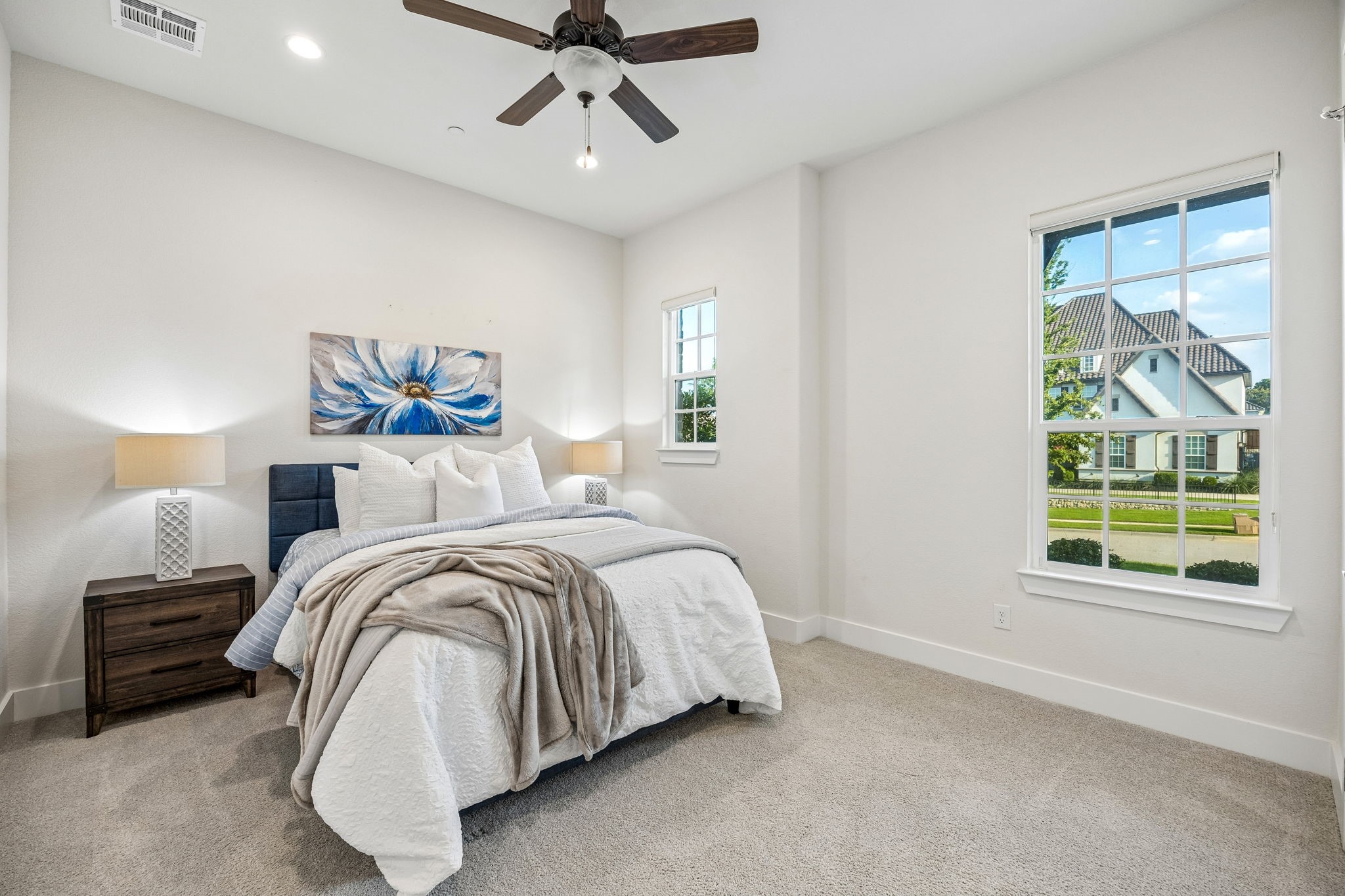 804 Jamestown Lane