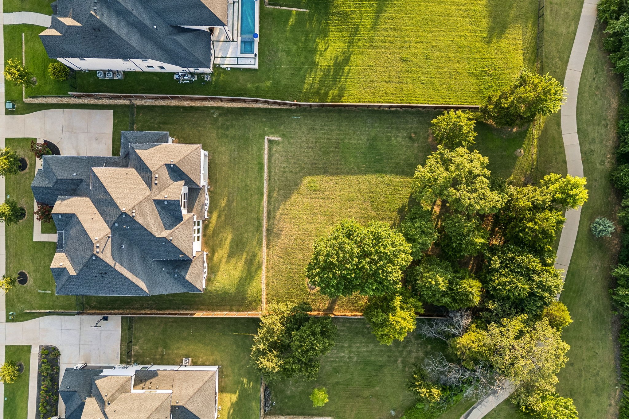 804 Jamestown Lane