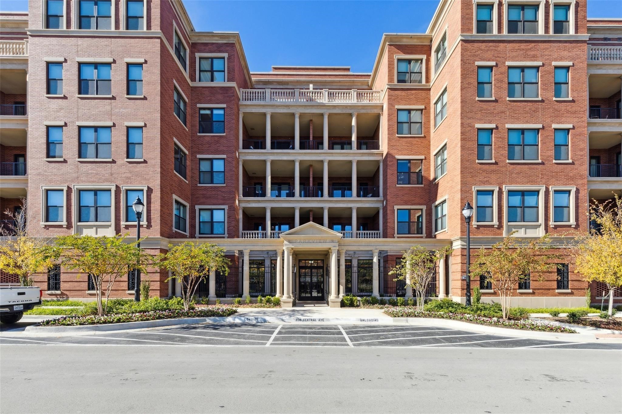 350 Central Avenue 307