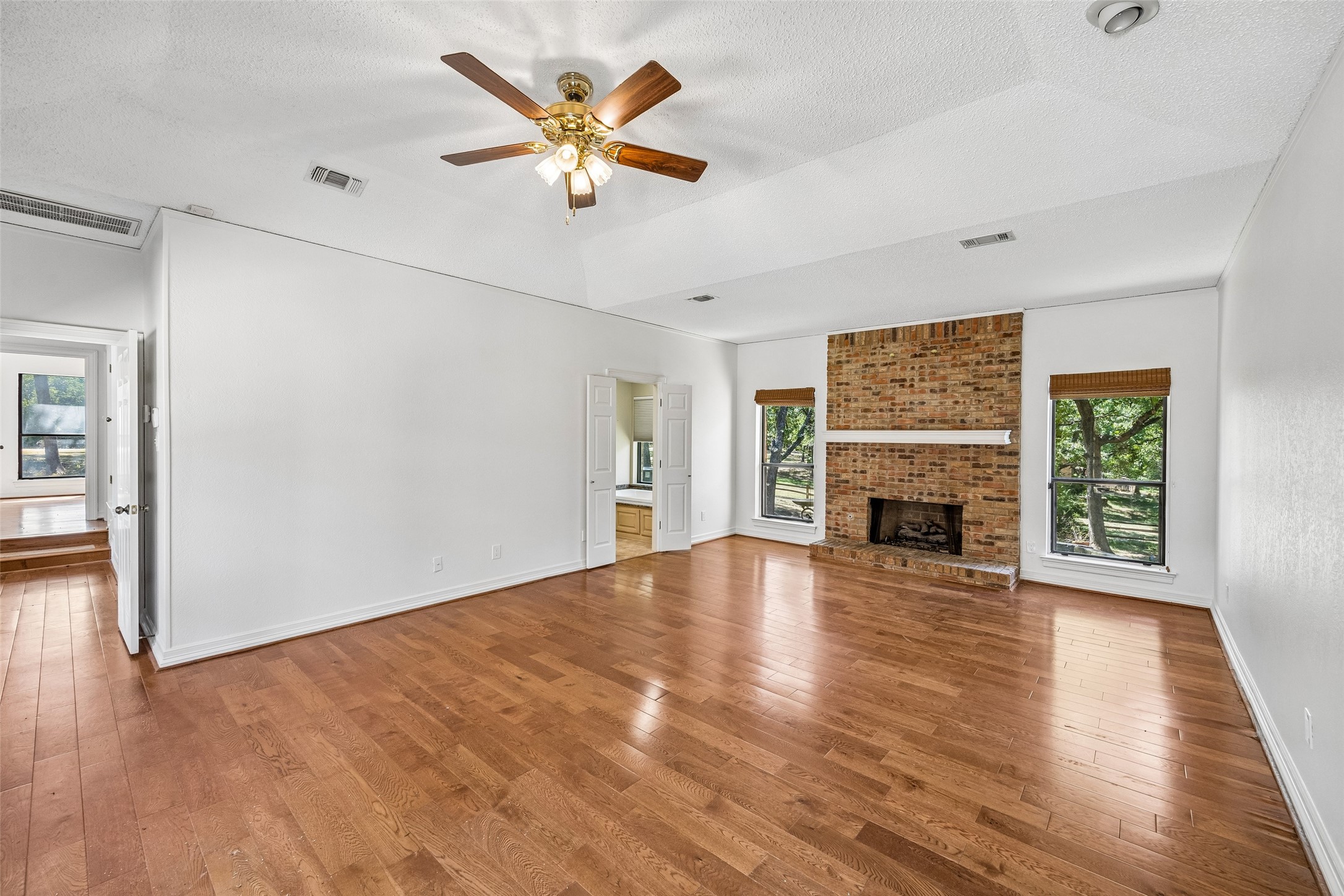 2920 Burney Lane