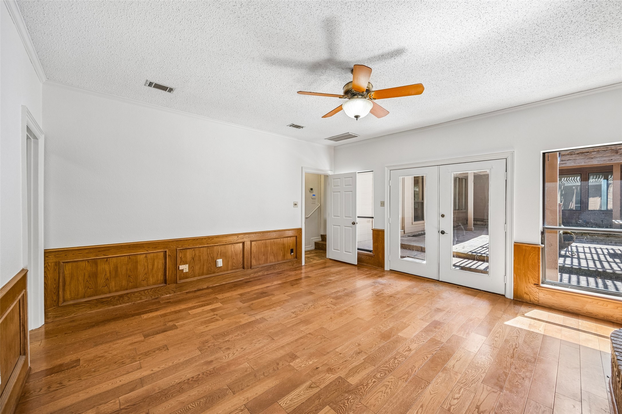 2920 Burney Lane