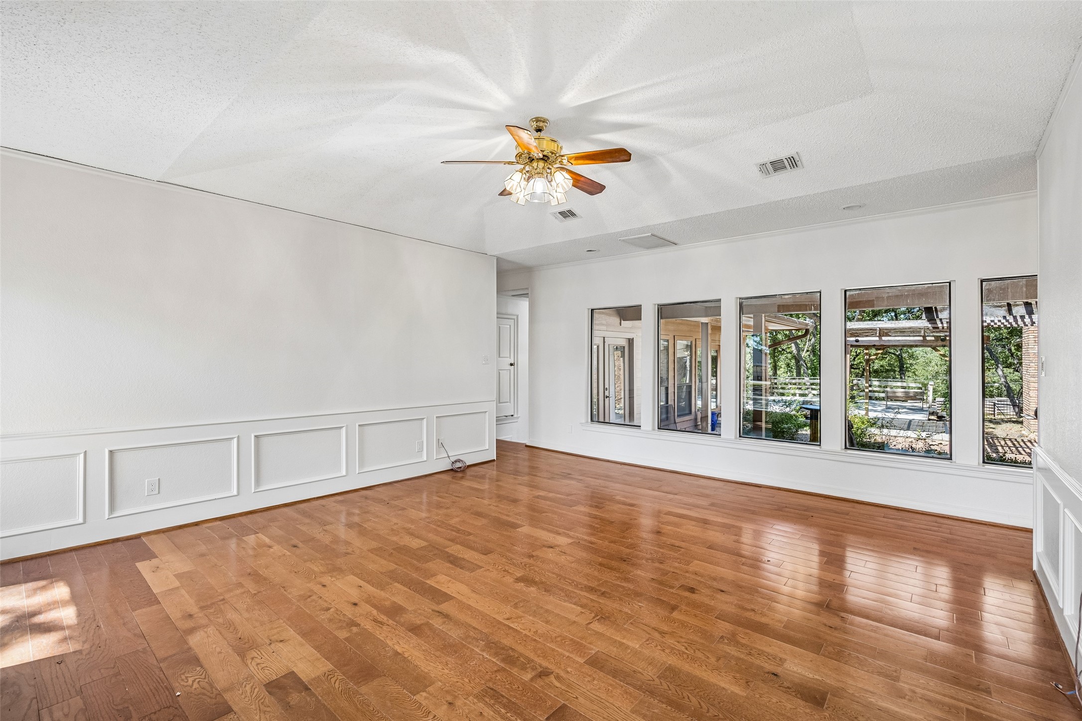 2920 Burney Lane