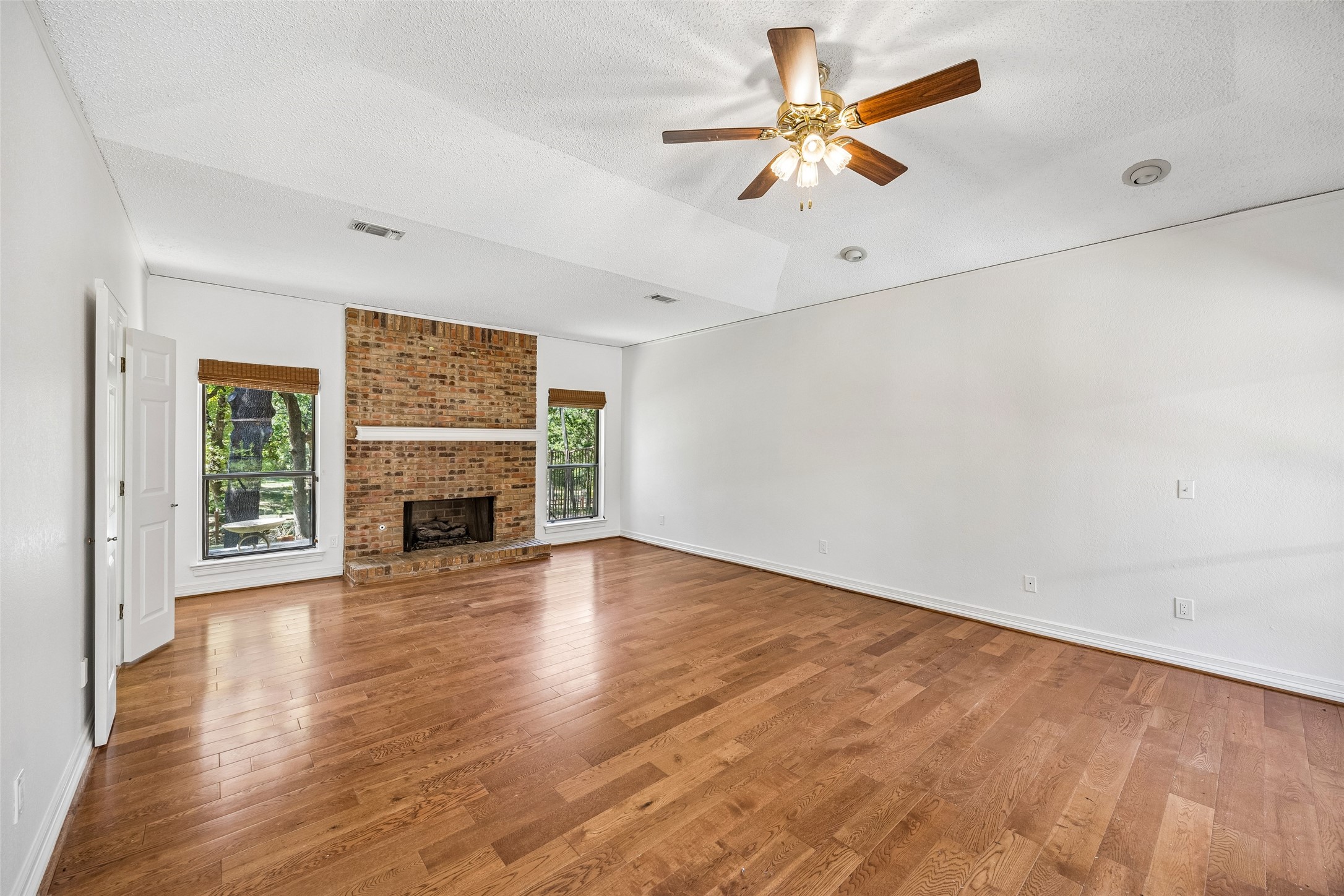 2920 Burney Lane