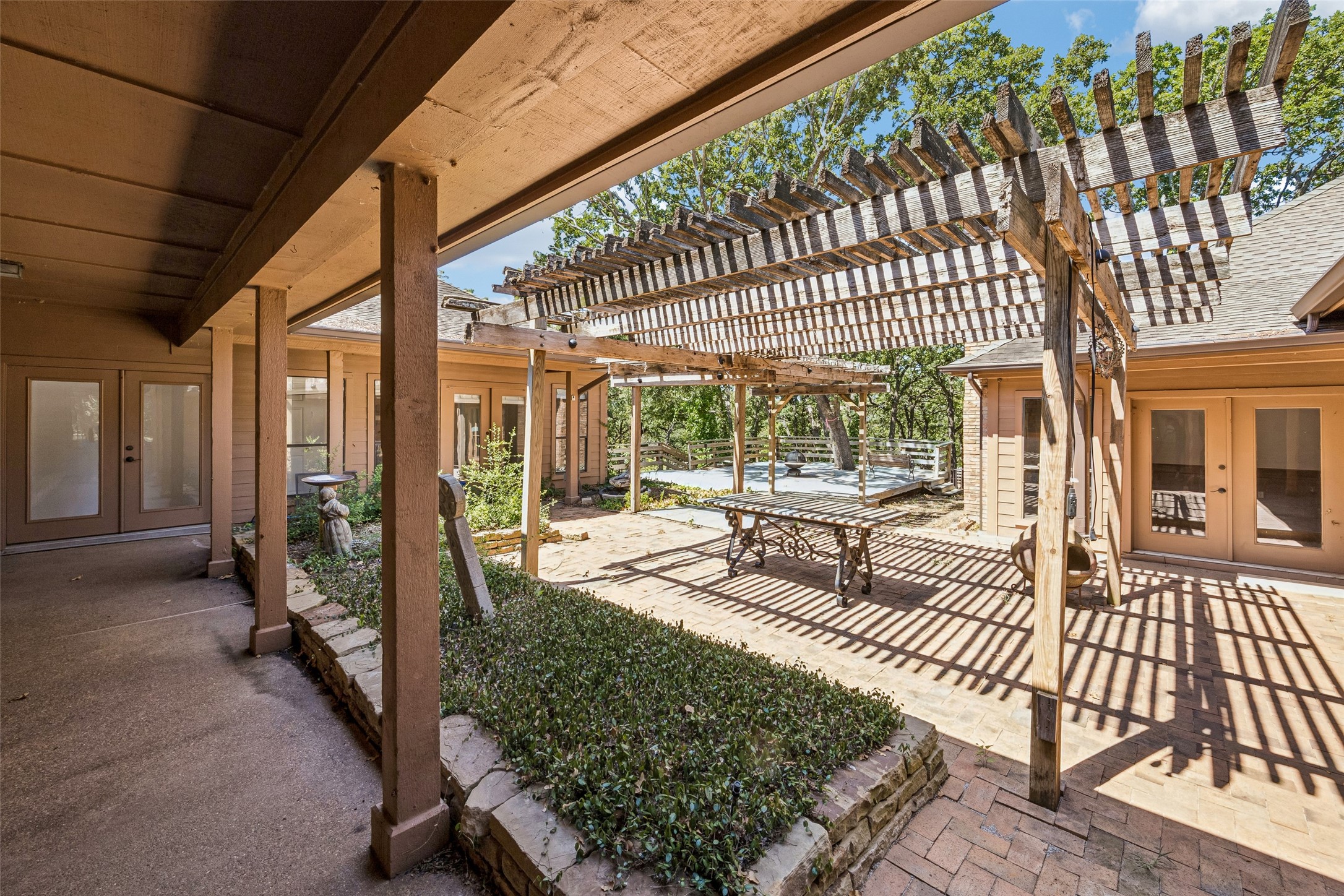 2920 Burney Lane