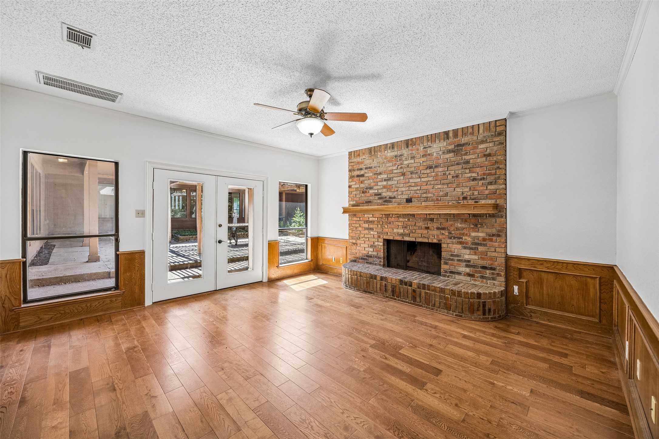 2920 Burney Lane