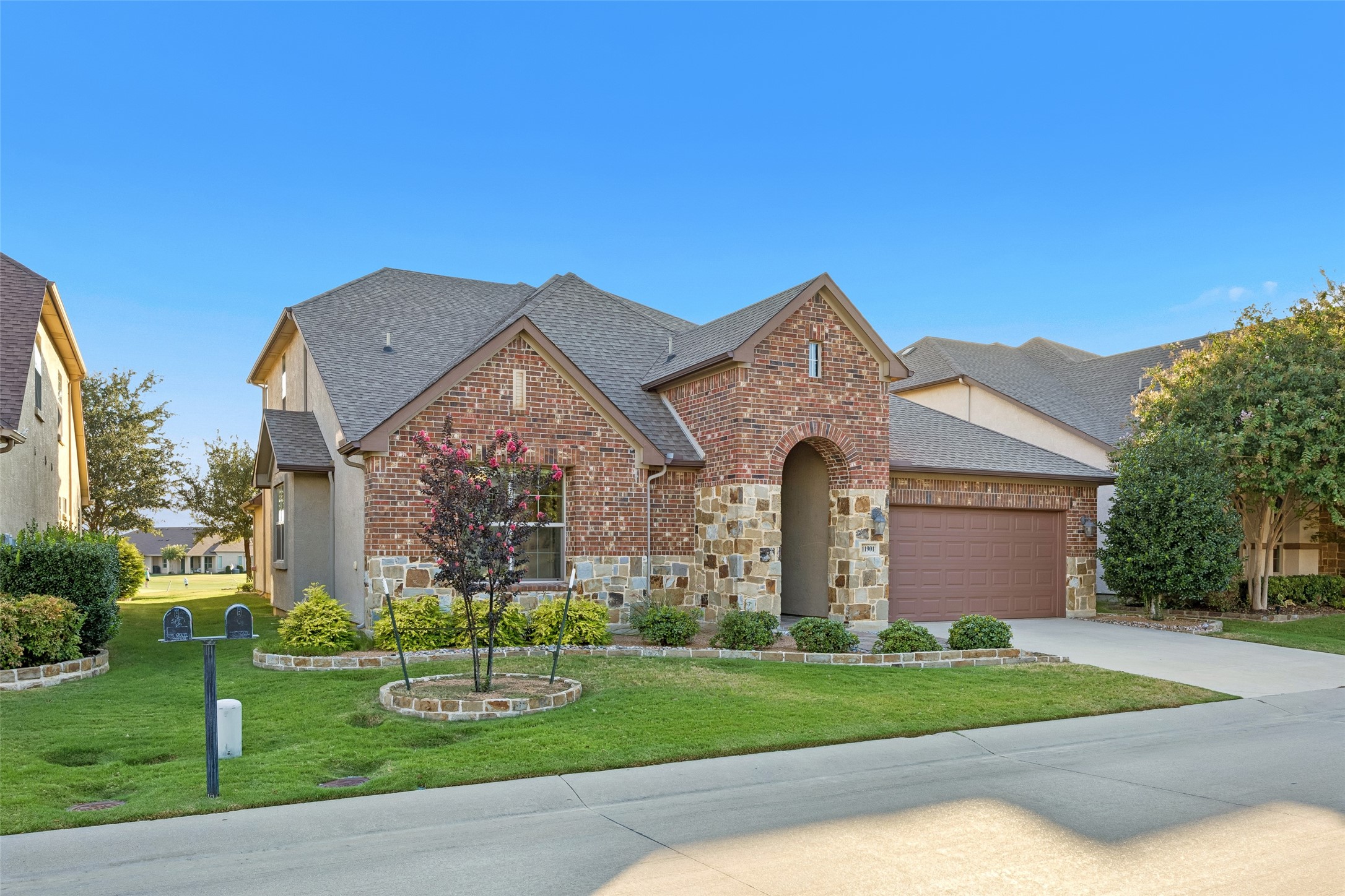 11901 Southerland Drive
