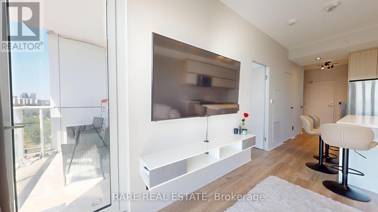 1403 - 10 DEERLICK COURT