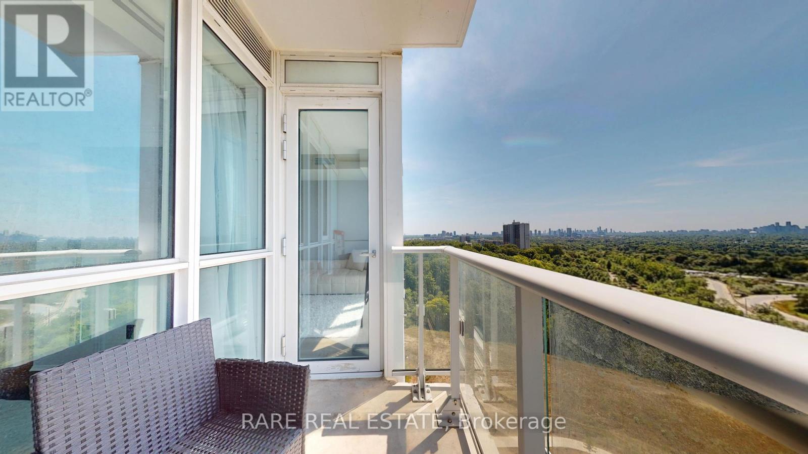 1403 - 10 DEERLICK COURT