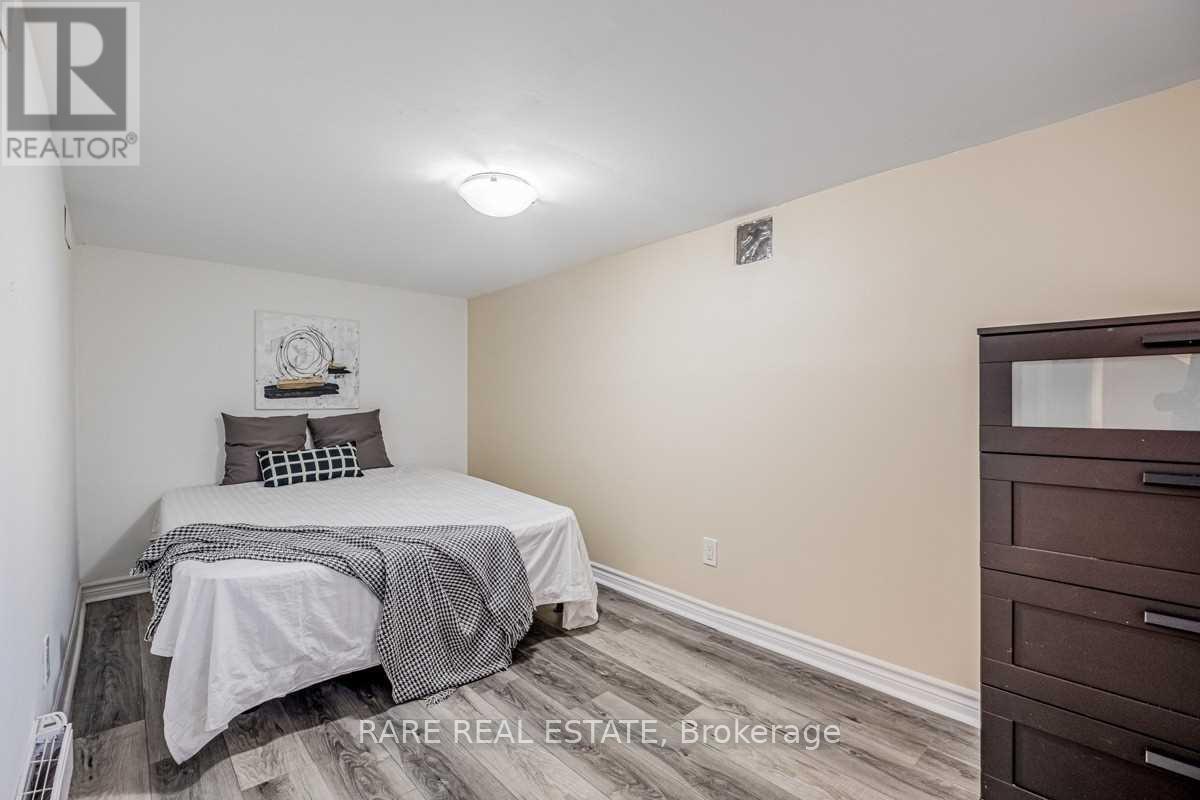 1993 DUFFERIN STREET