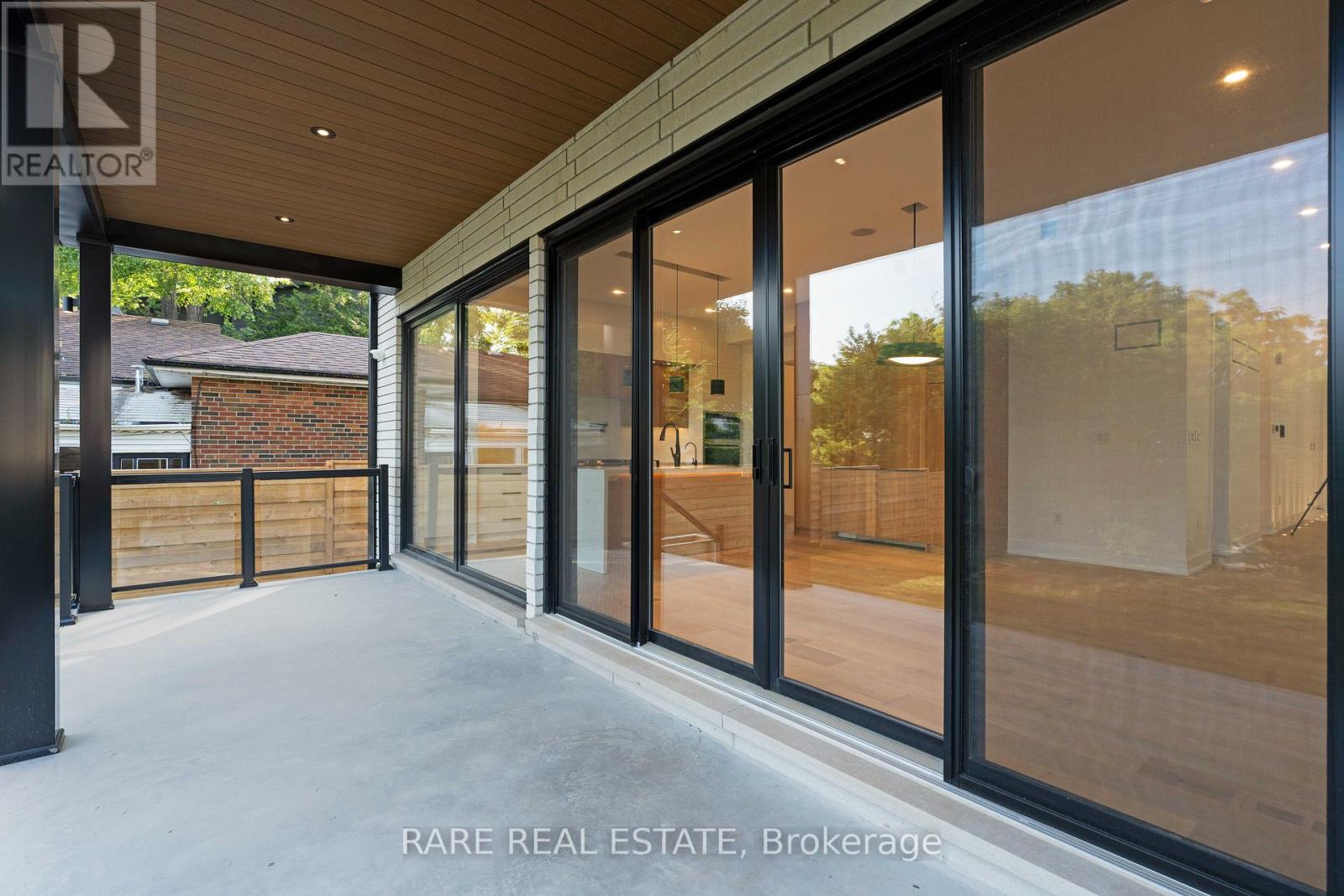 29 CLIFFCREST DRIVE