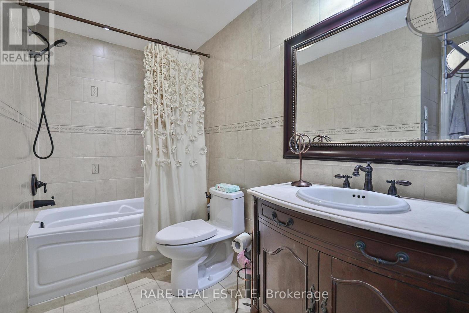 3576 CHERRINGTON CRESCENT