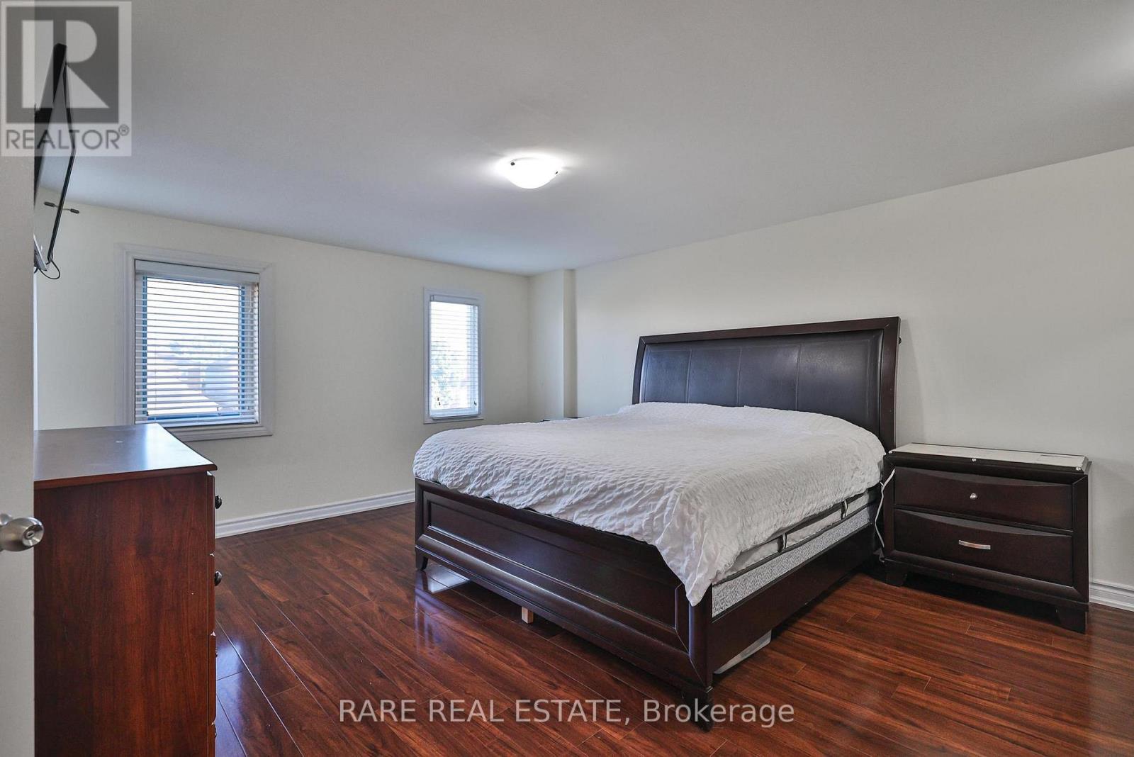 3576 CHERRINGTON CRESCENT