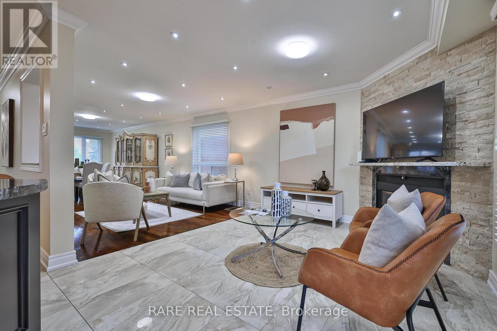 3576 CHERRINGTON CRESCENT