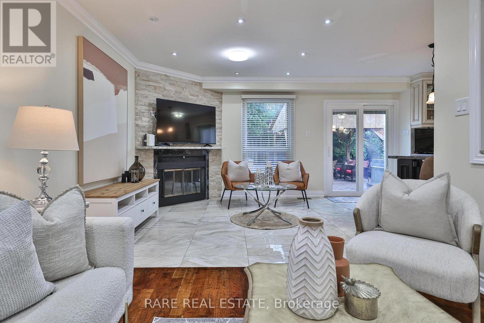 3576 CHERRINGTON CRESCENT