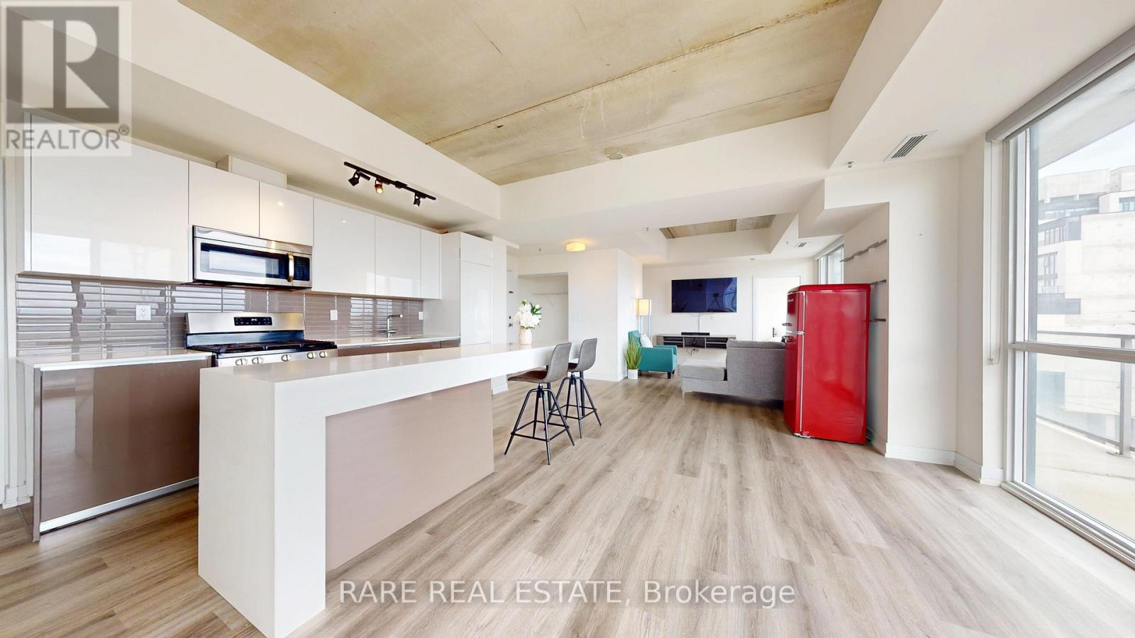 501 - 51 LADY BANK ROAD