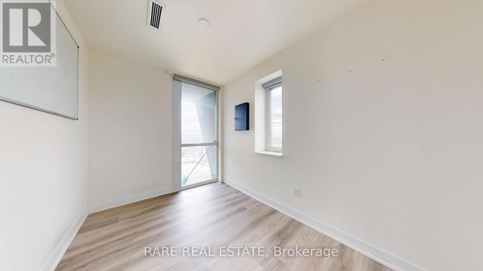 501 - 51 LADY BANK ROAD