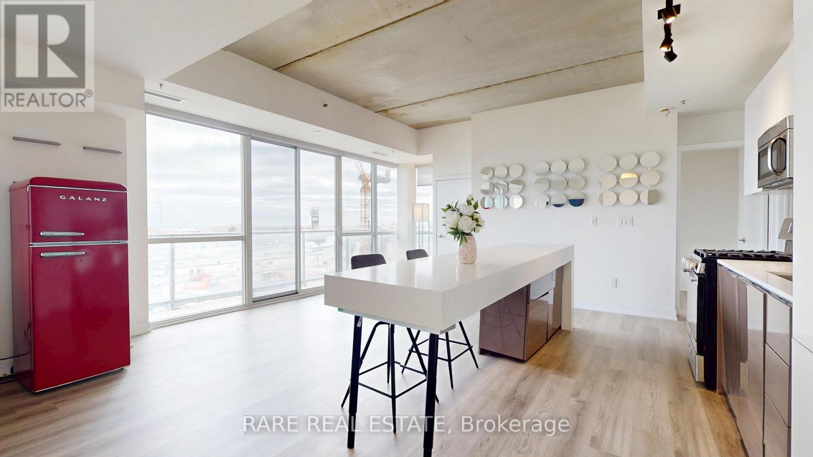 501 - 51 LADY BANK ROAD