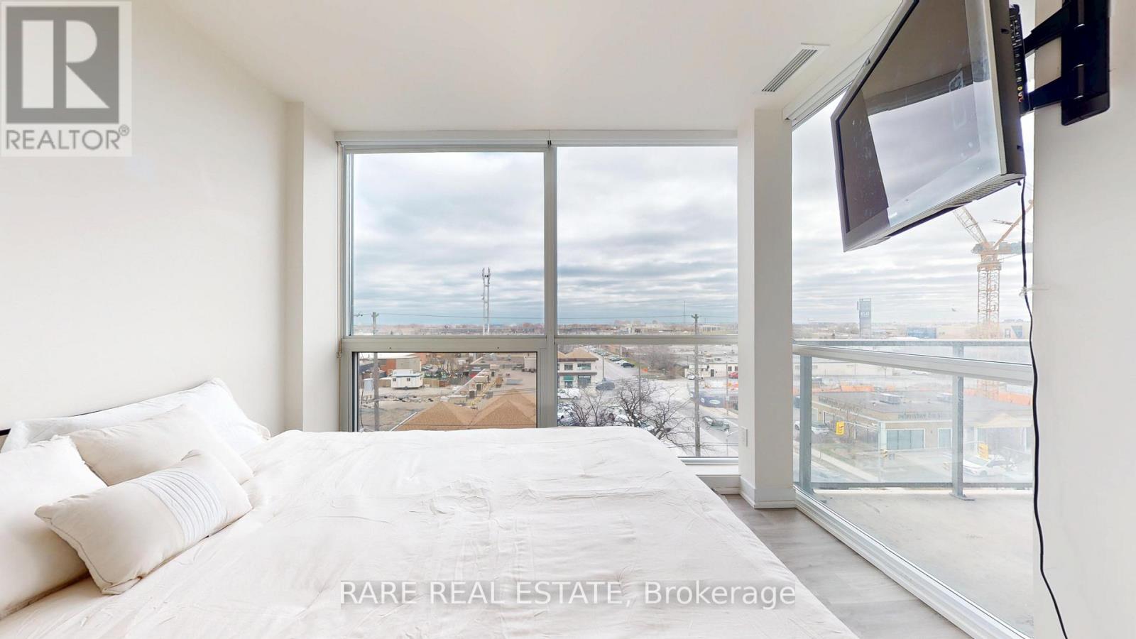 501 - 51 LADY BANK ROAD