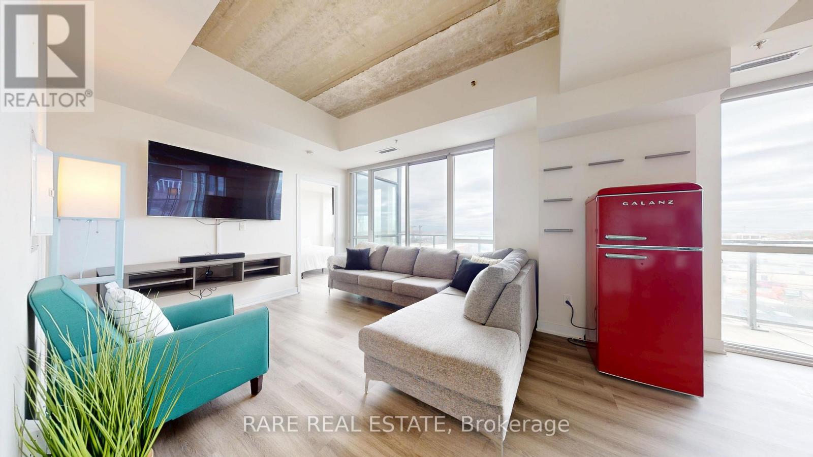 501 - 51 LADY BANK ROAD