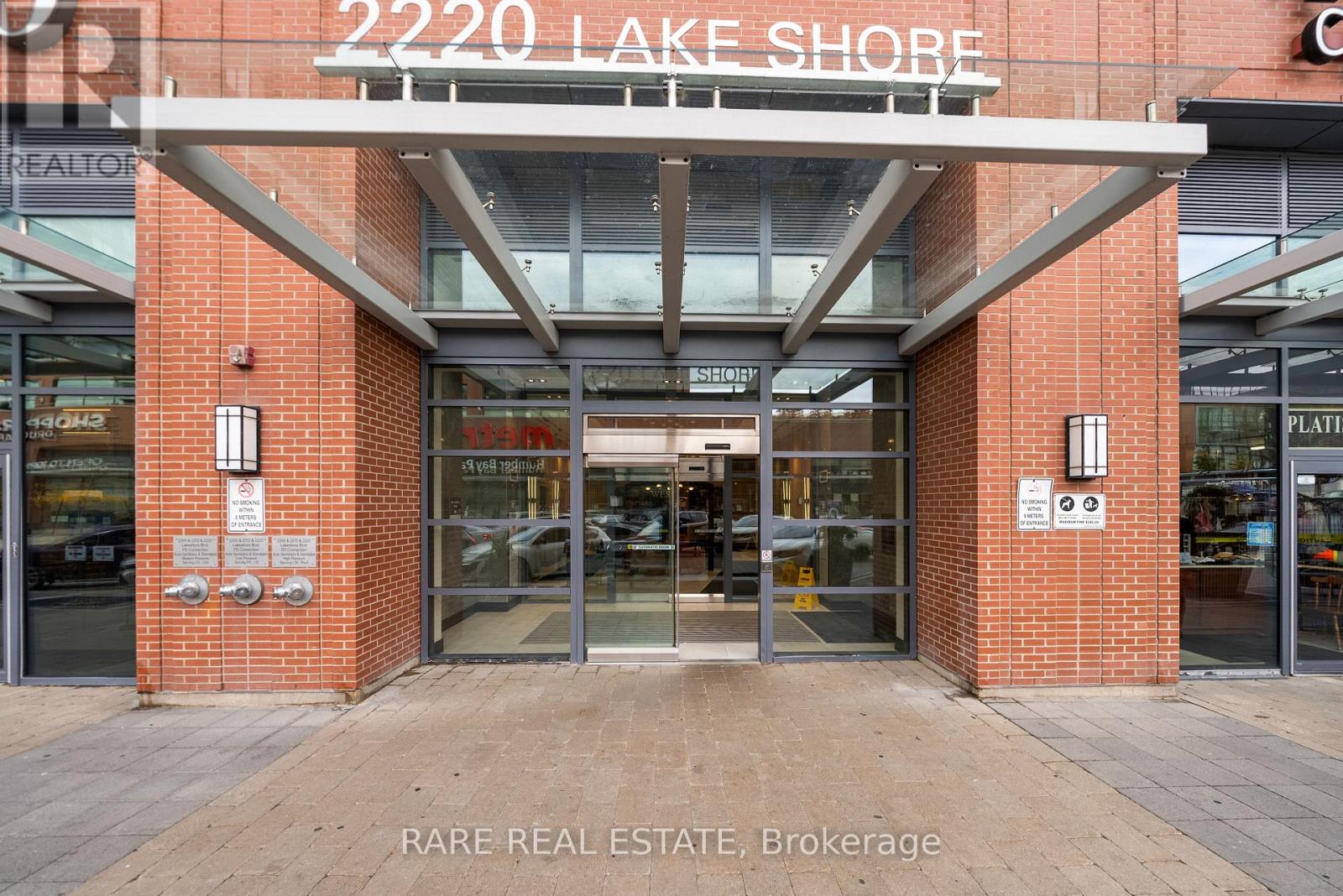 301 - 2220 LAKE SHORE BOULEVARD W