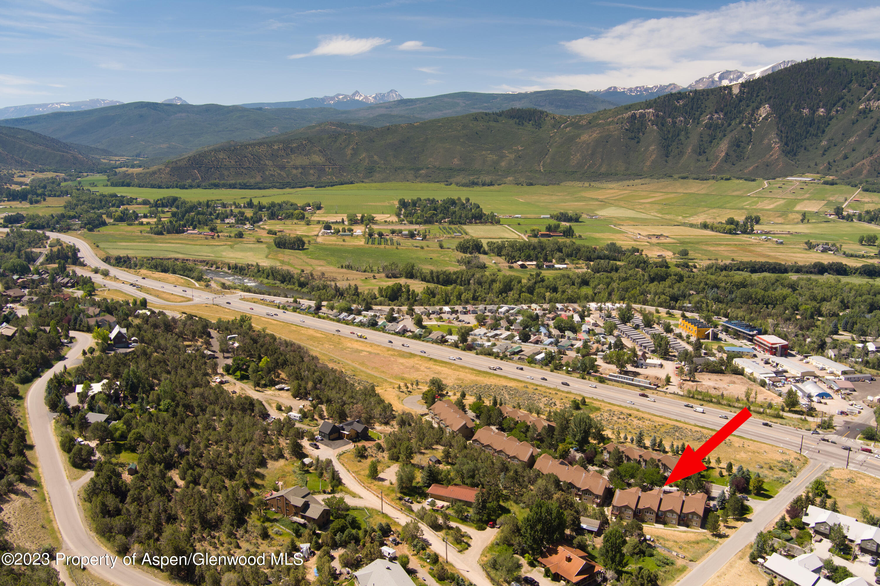 3 Pine Ridge Road