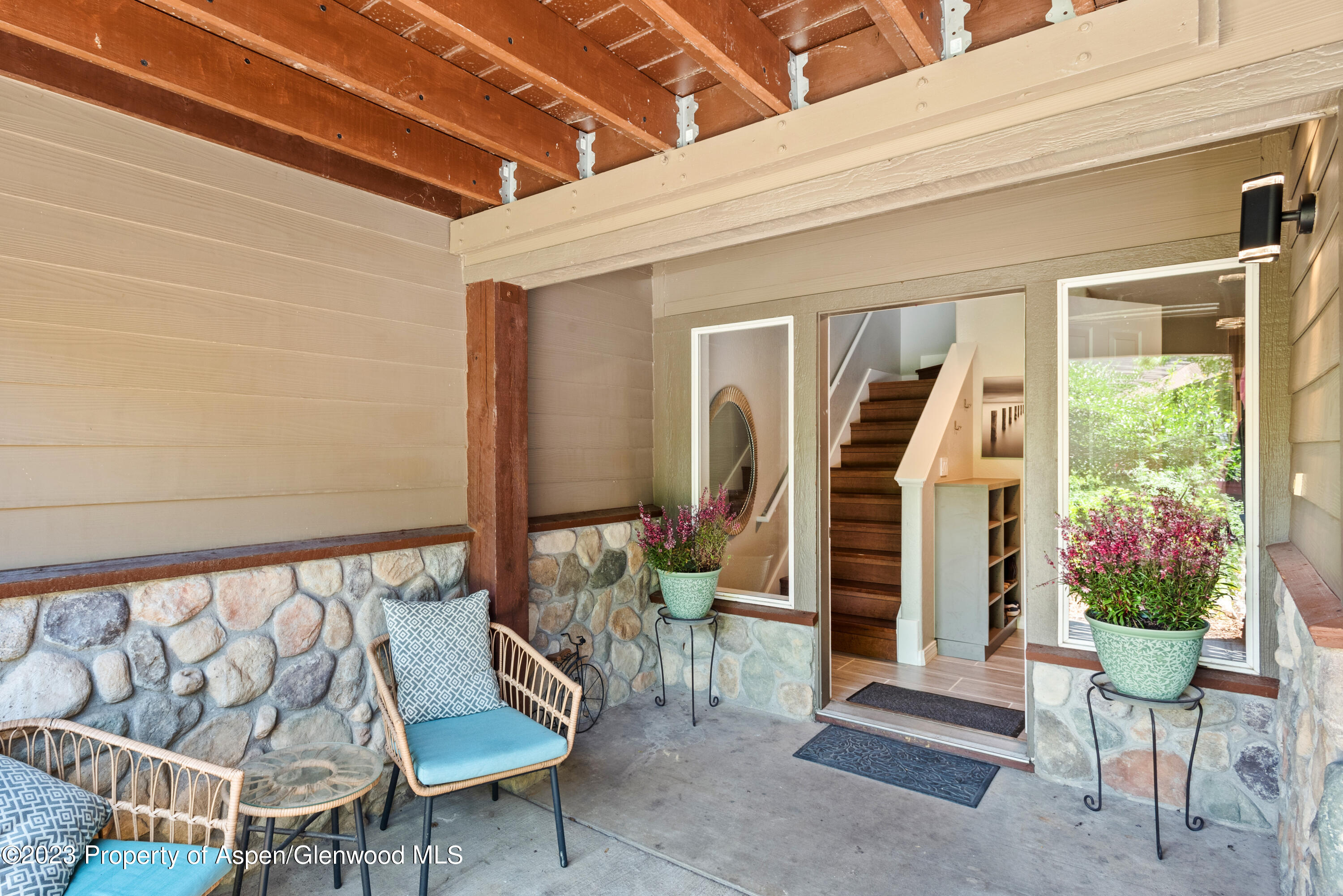 3 Pine Ridge Road