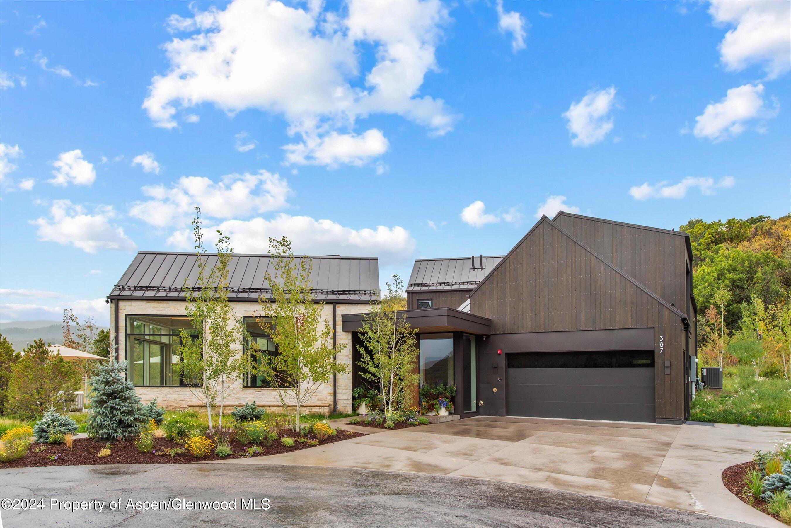 387 BRANDING Lane
