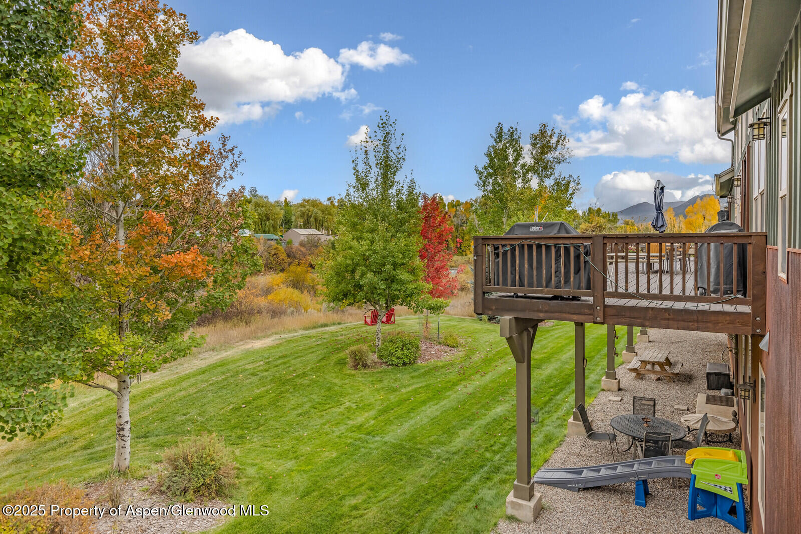 1270 River Bend Way