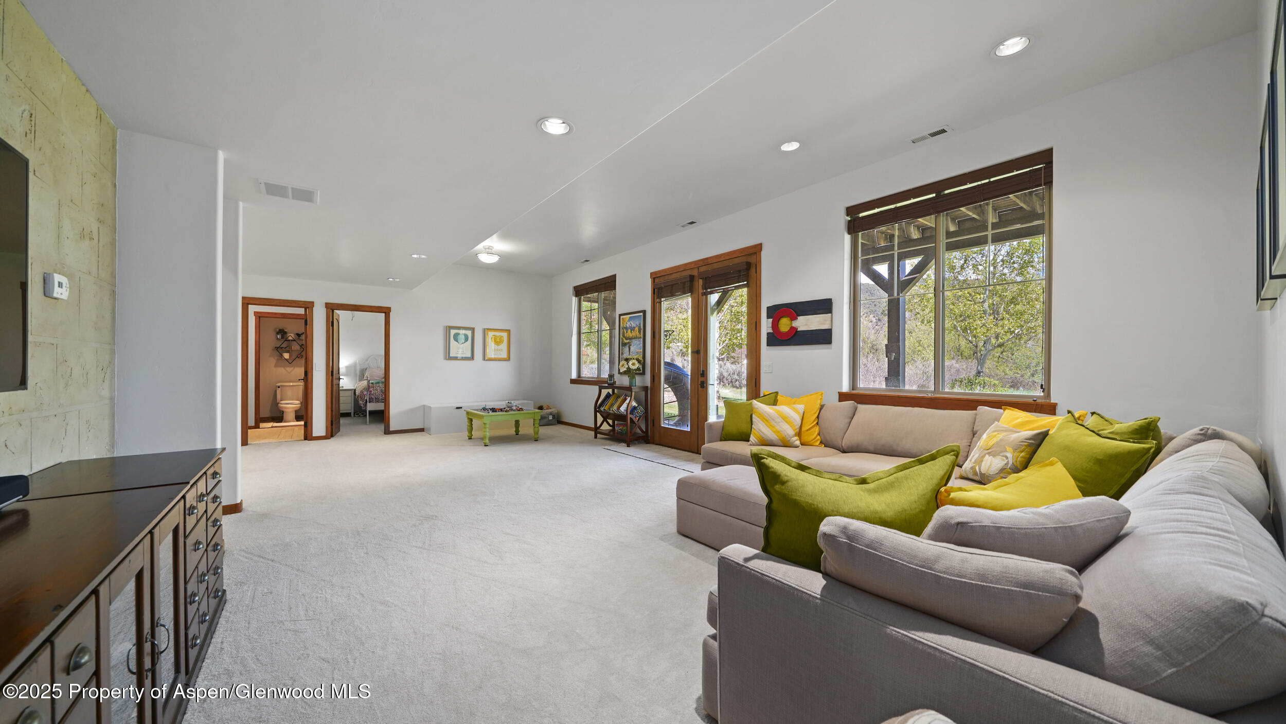 1270 River Bend Way
