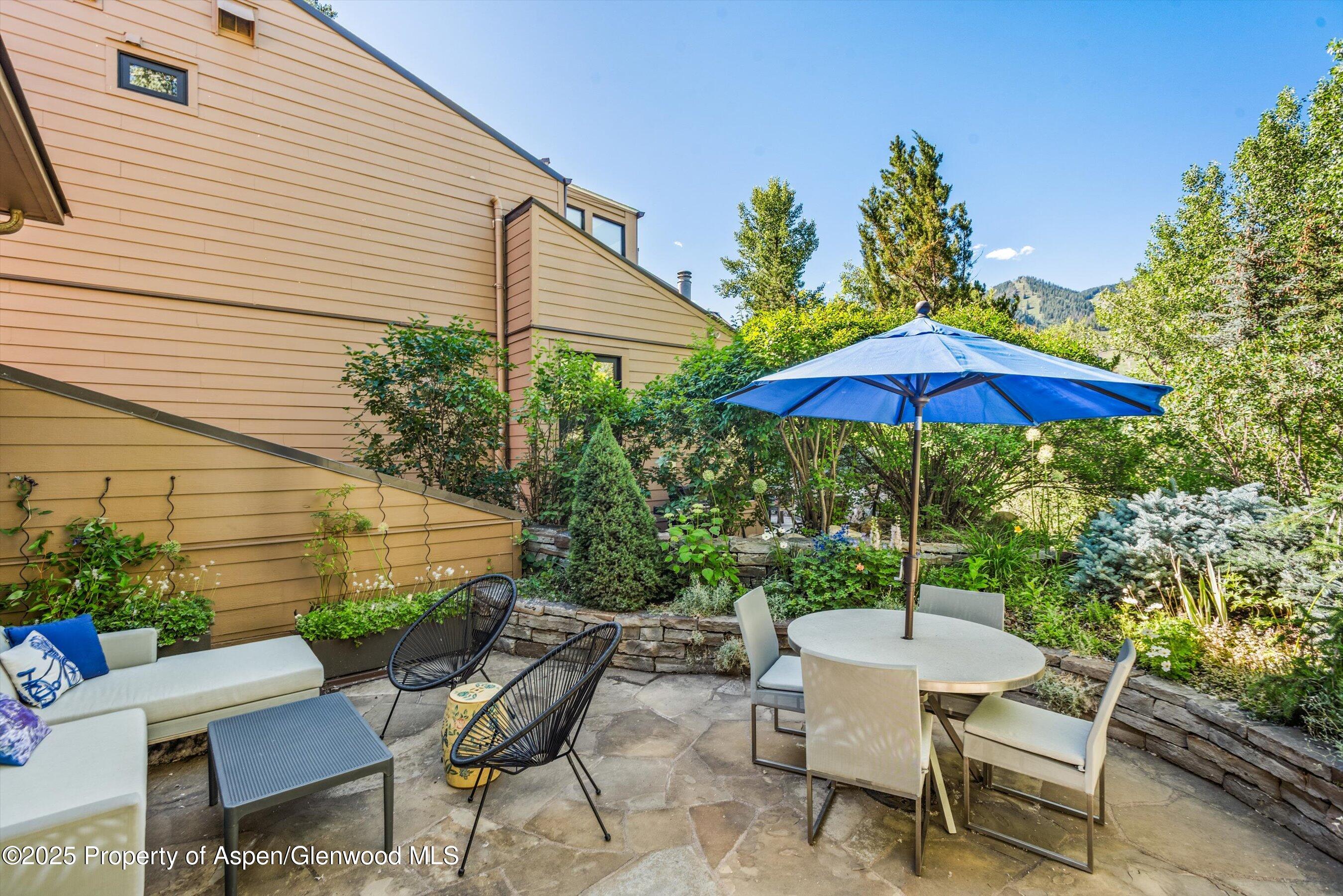 155 Lone Pine Road, /River Bluff C2