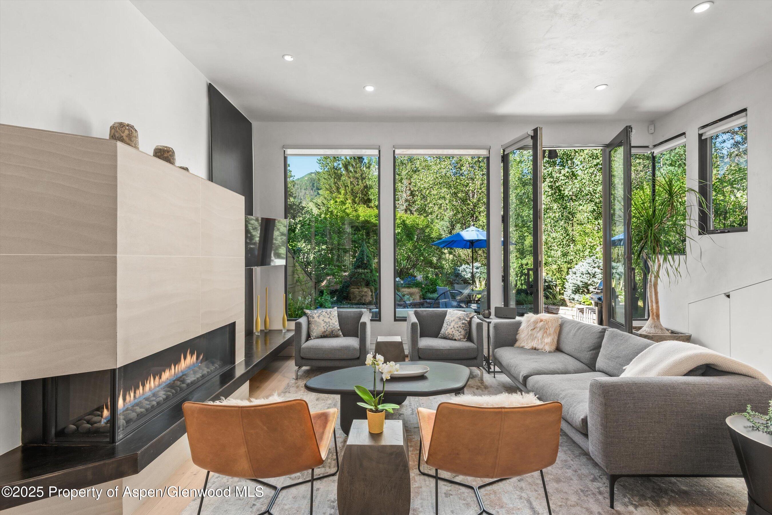 155 Lone Pine Road, /River Bluff C2