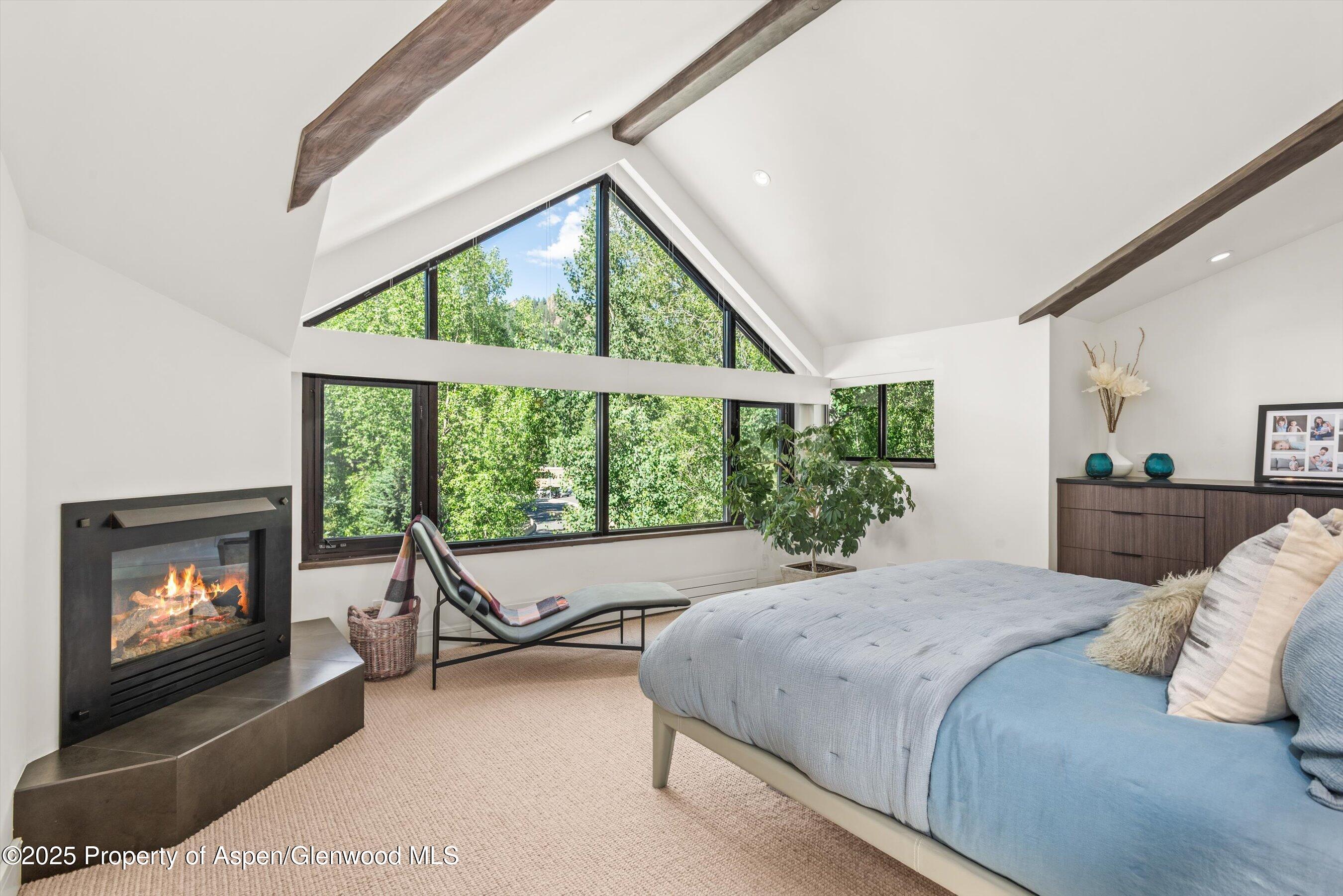 155 Lone Pine Road, /River Bluff C2