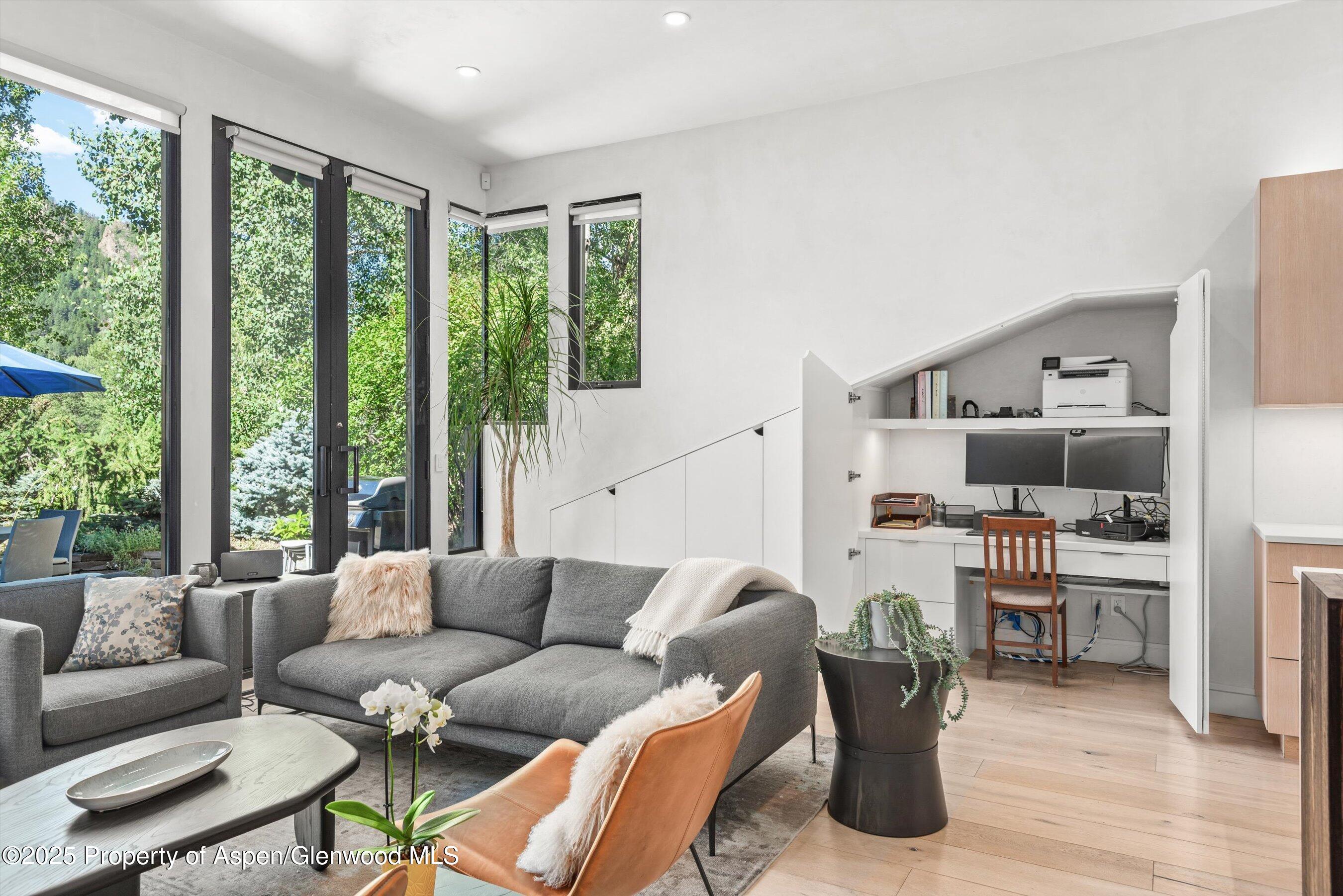 155 Lone Pine Road, /River Bluff C2