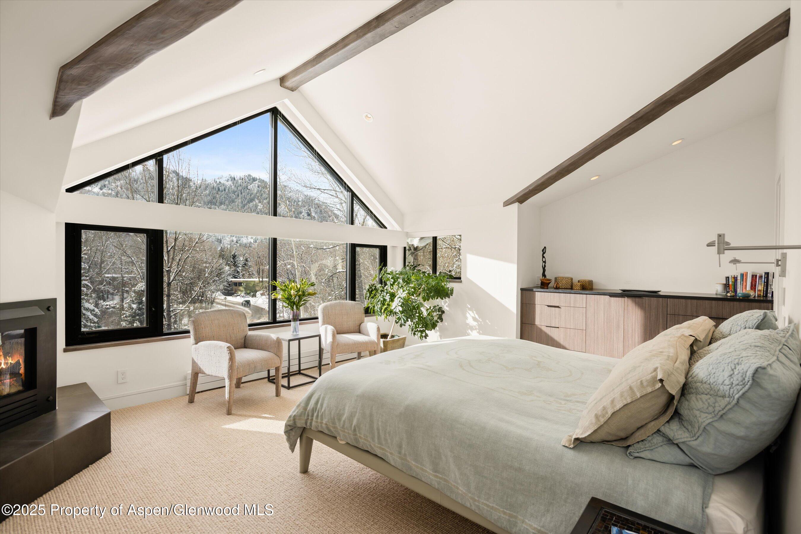 155 Lone Pine Road, /River Bluff C2