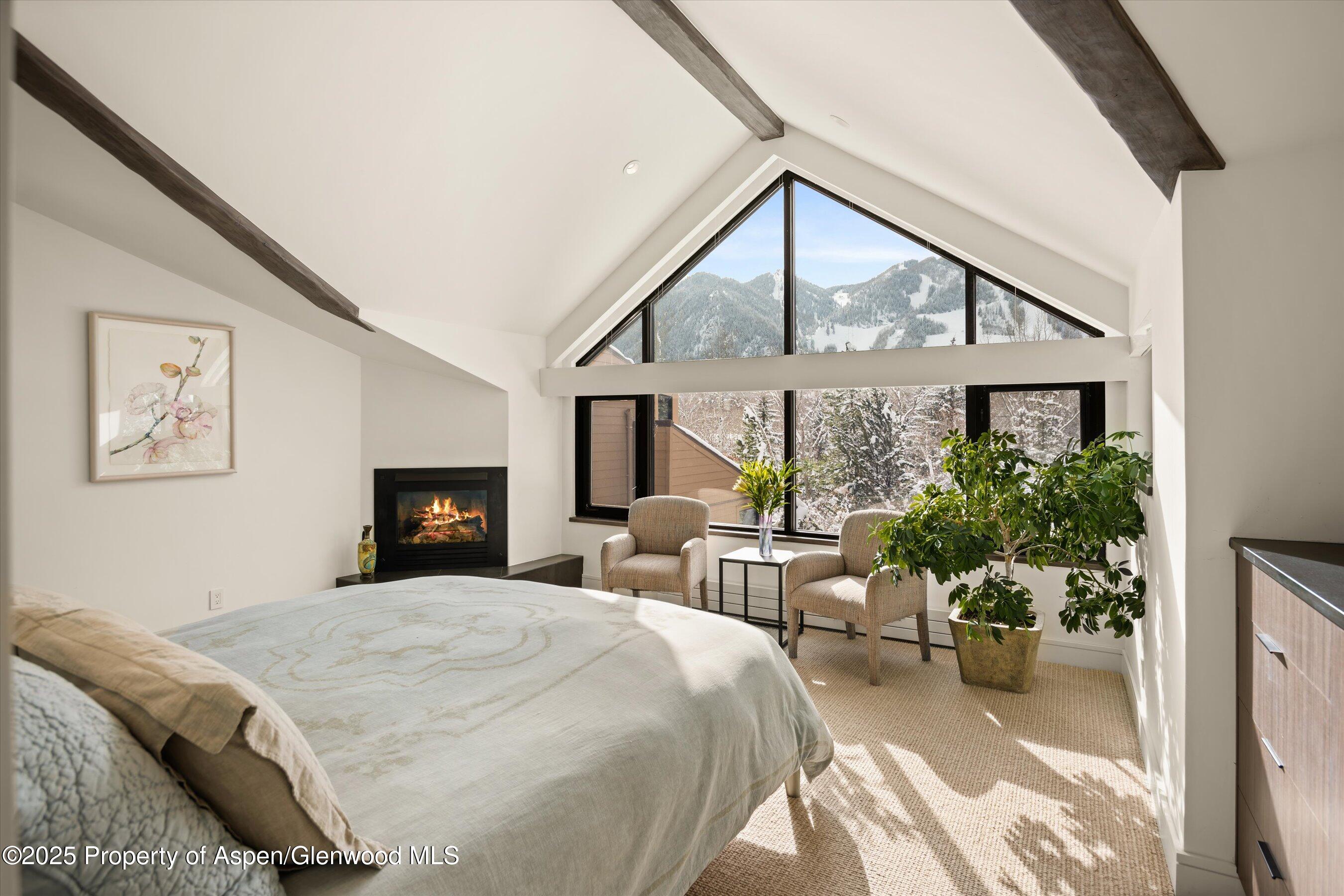 155 Lone Pine Road, /River Bluff C2