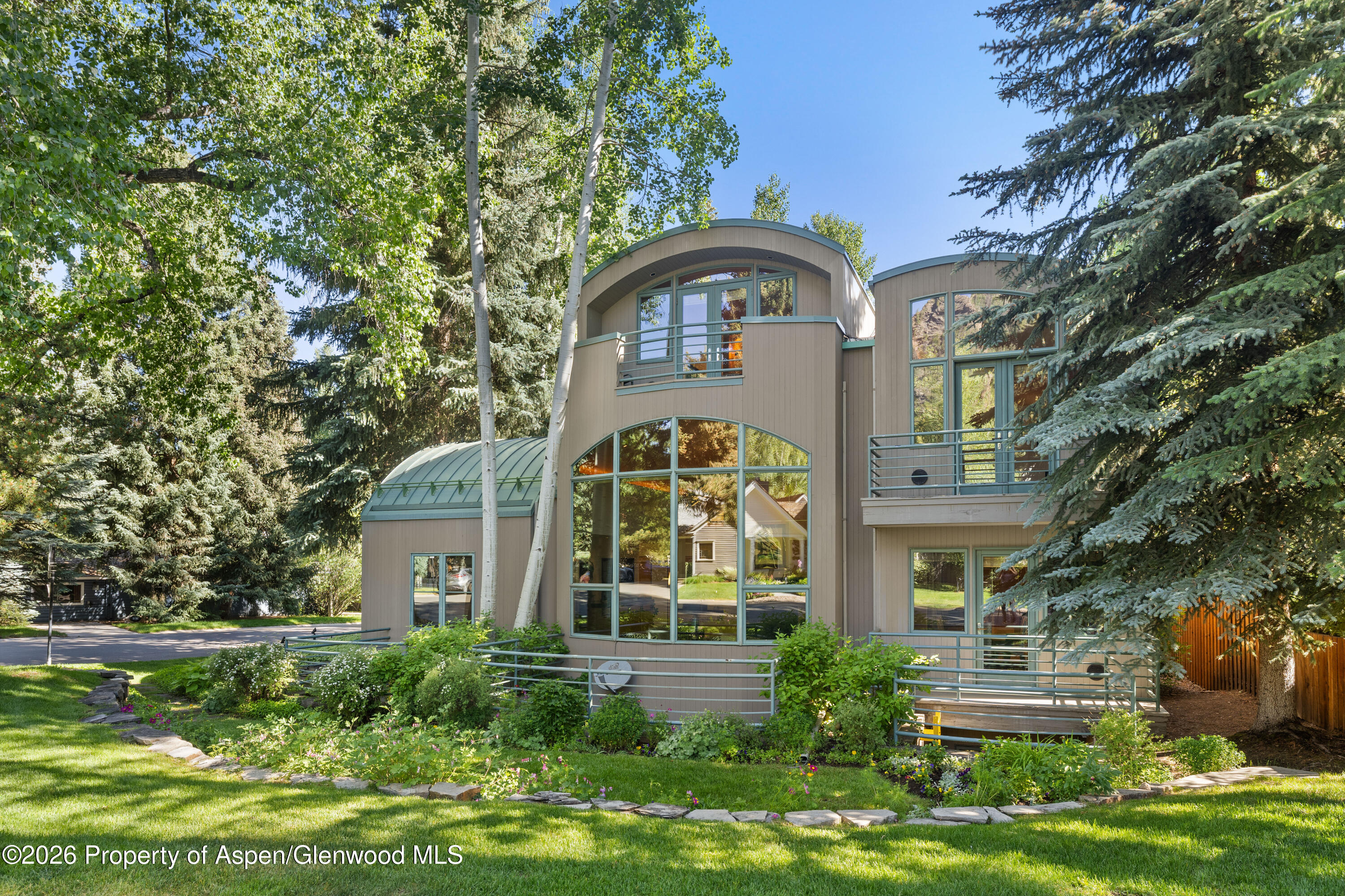 530 West Francis Street