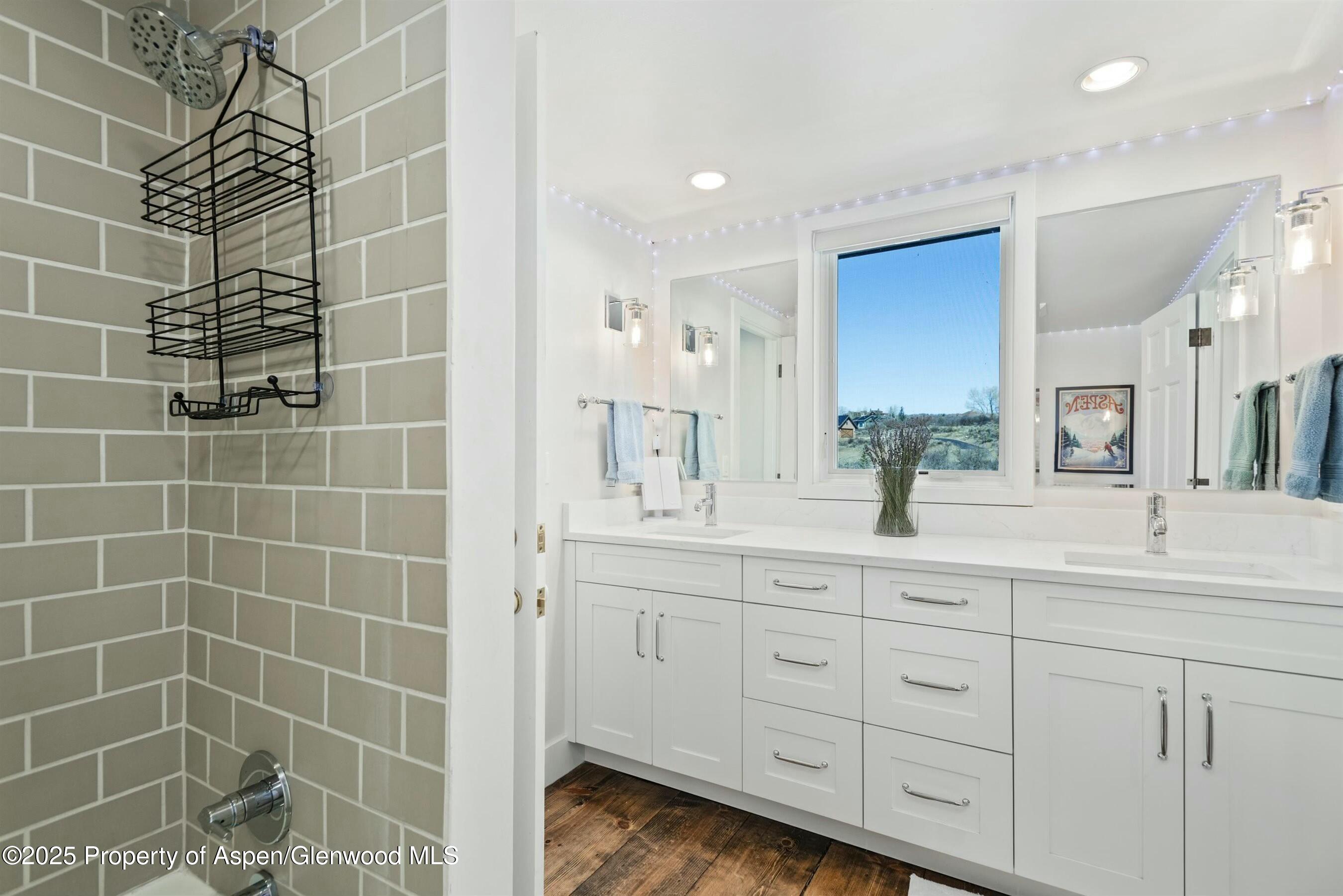 445 Mountain View Road